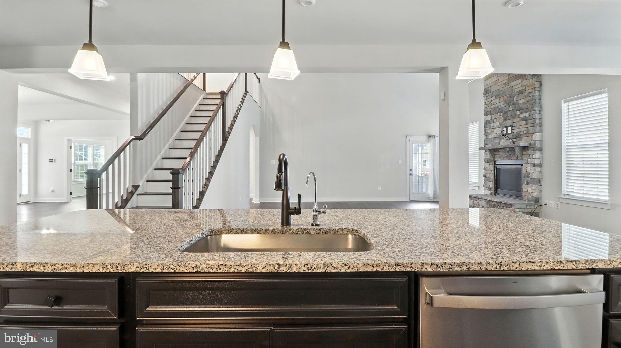 LANDSDALE - Residential