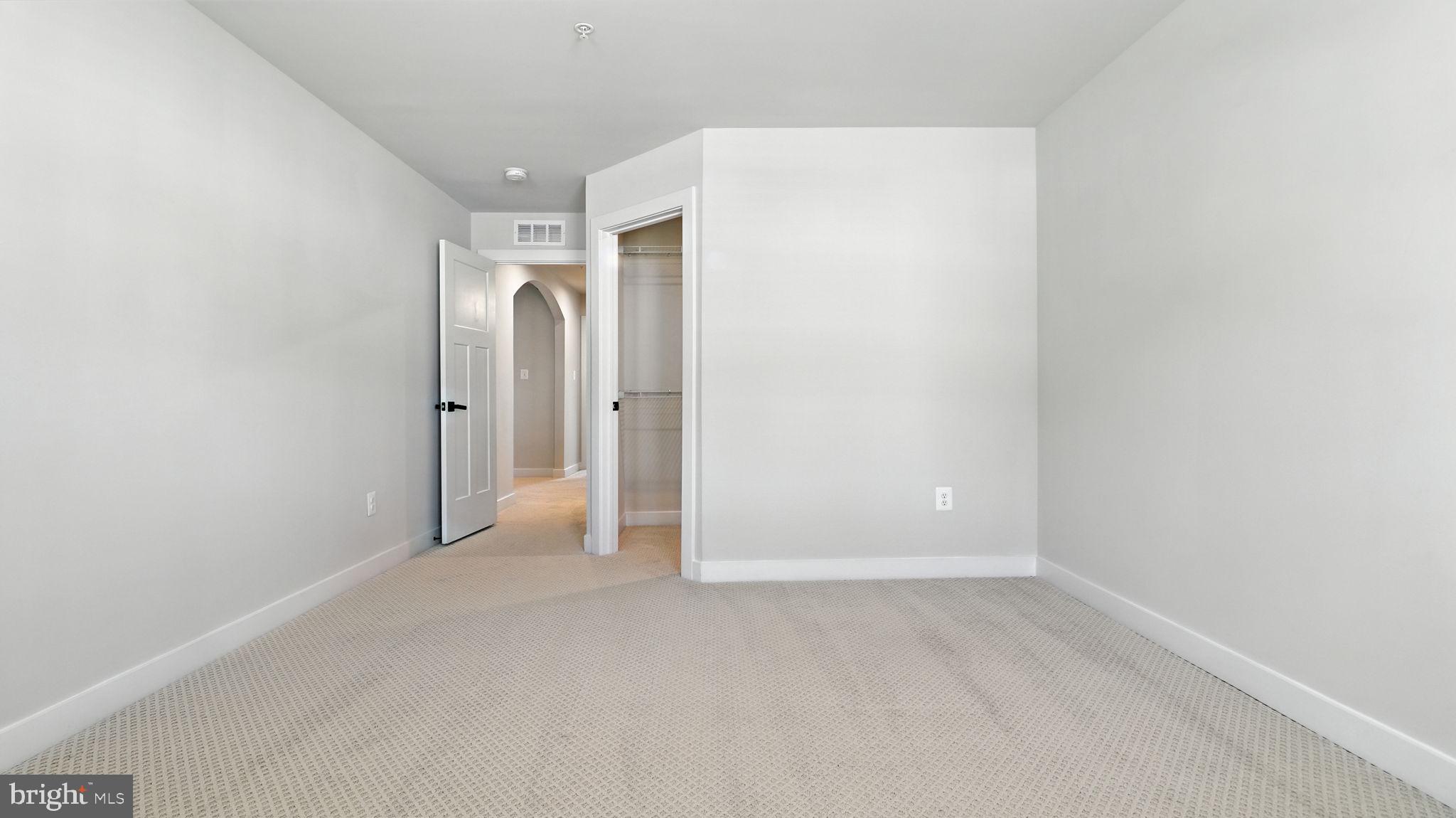 LANDSDALE - Residential