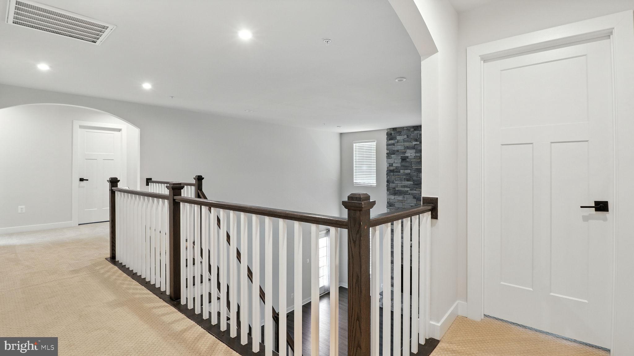 LANDSDALE - Residential