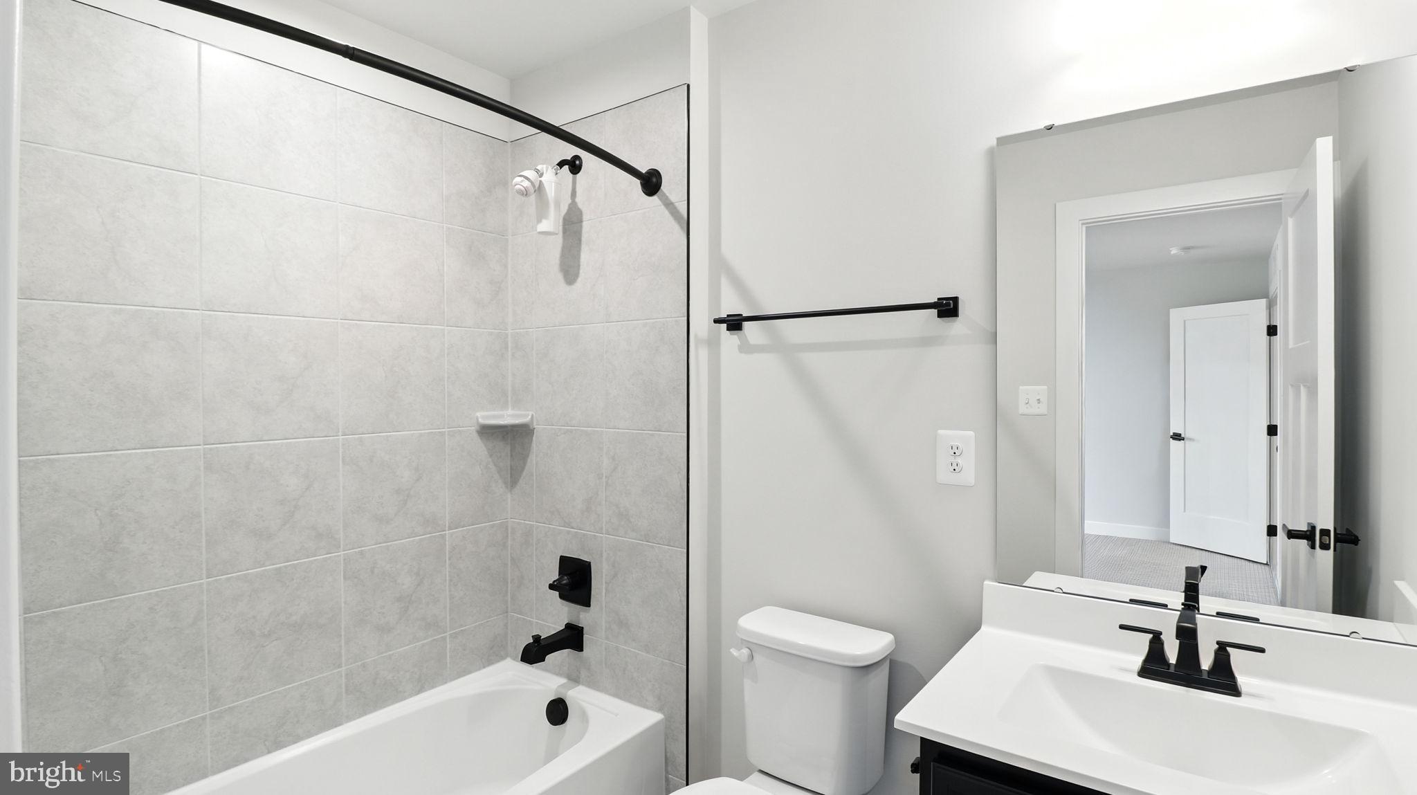 LANDSDALE - Residential