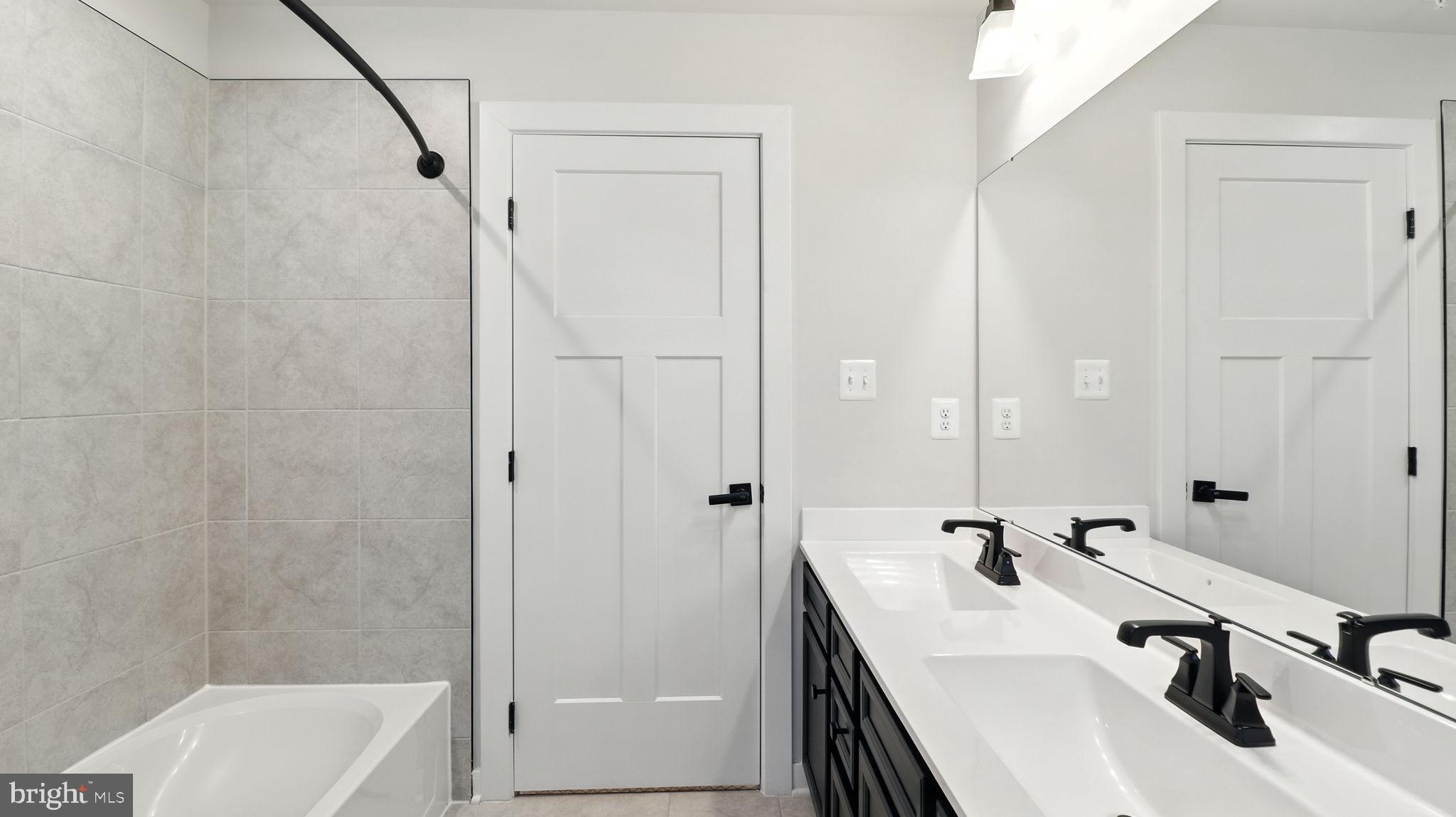 LANDSDALE - Residential