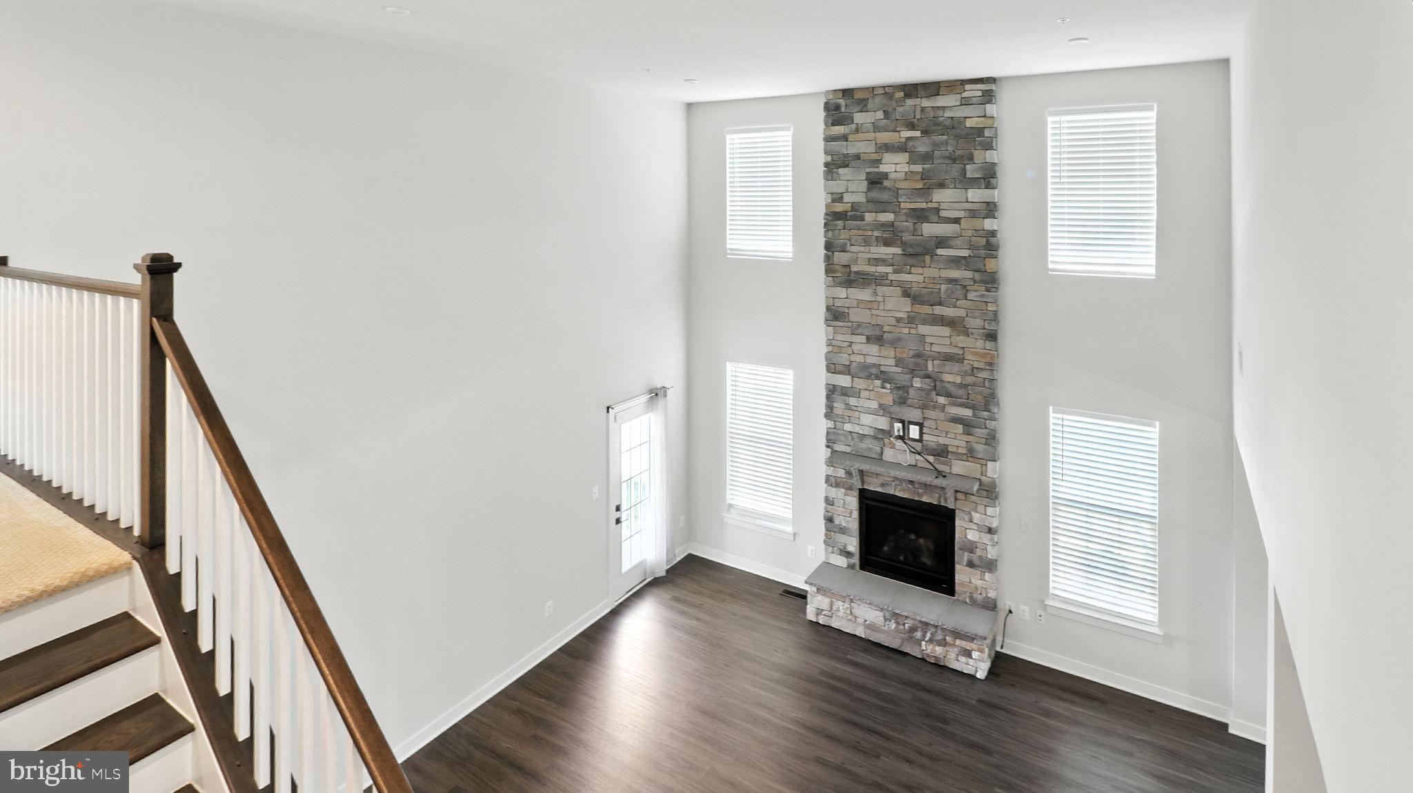 LANDSDALE - Residential