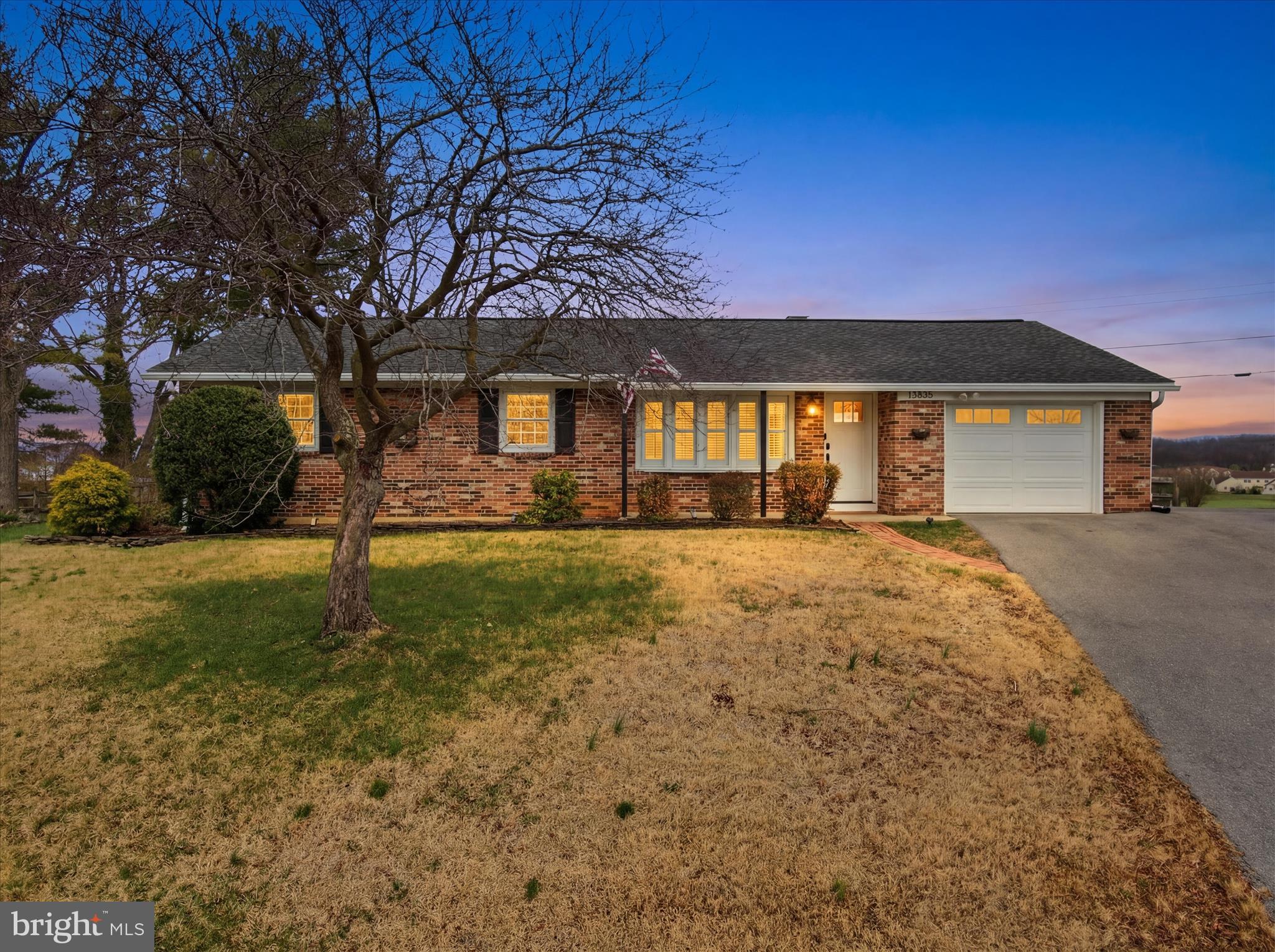 13835 NORTHCREST ROAD