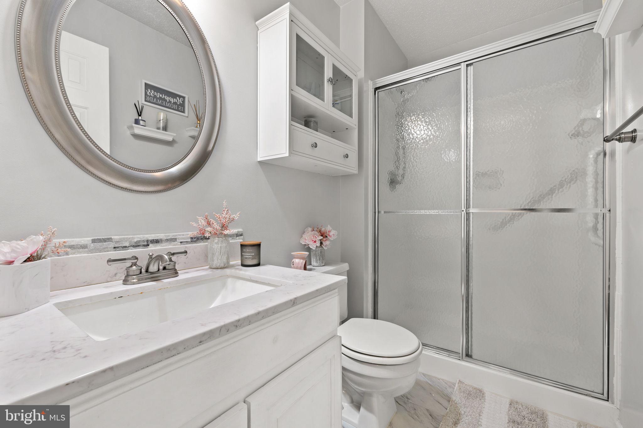 HUNTERS SQUARE - Residential