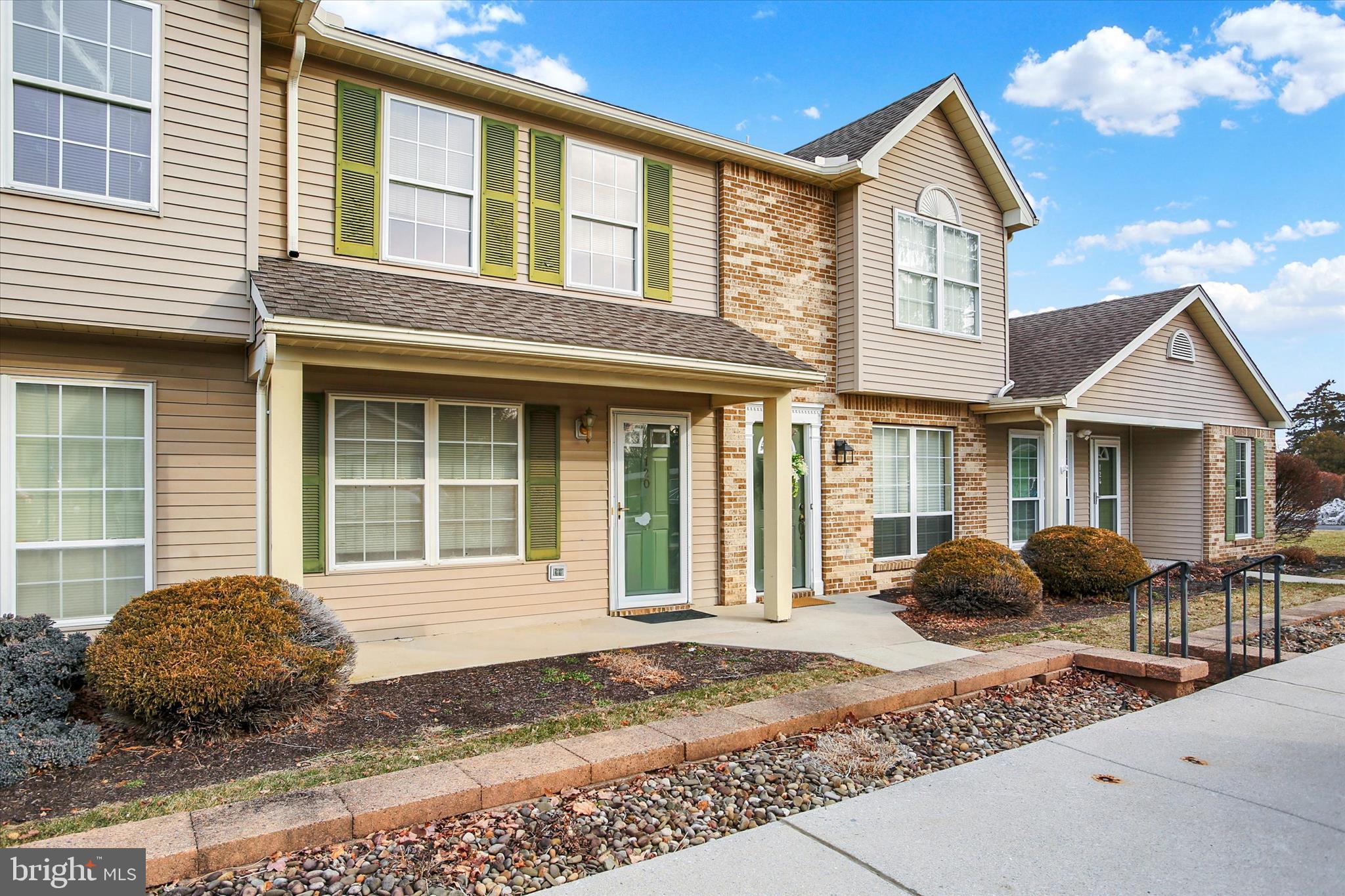 WESTFIELDS - Residential