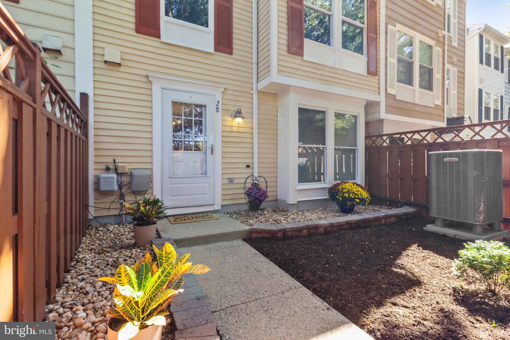 WATERS LANDING - Residential