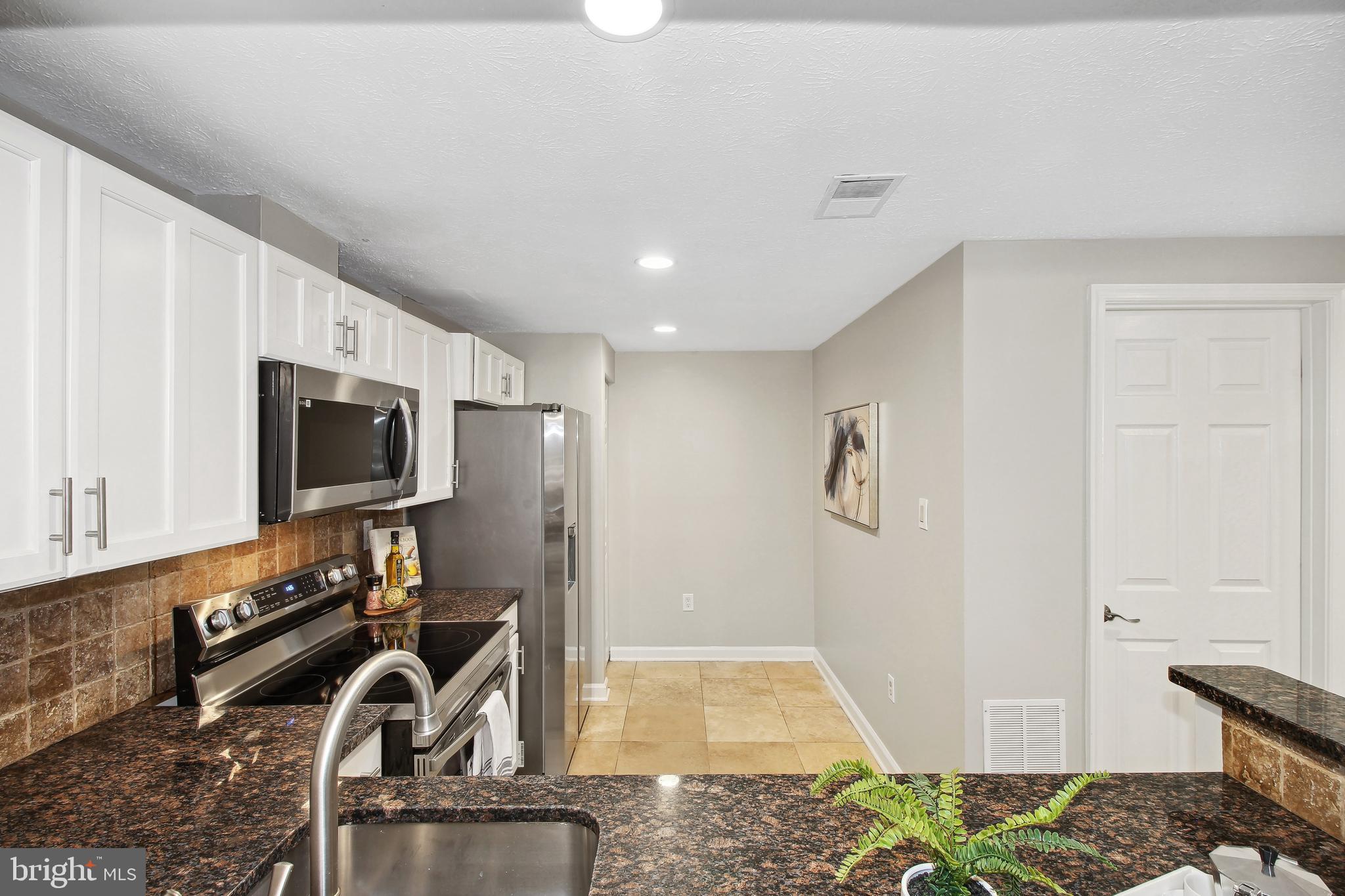 WATERS LANDING - Residential