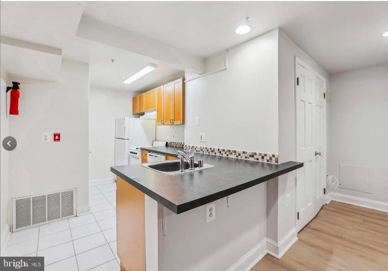 2303 17TH STREET NW B