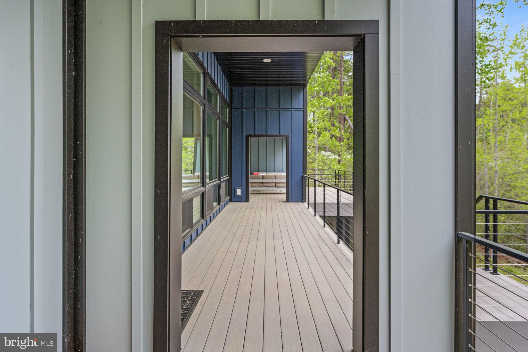 BISHOPS MANOR - Residential