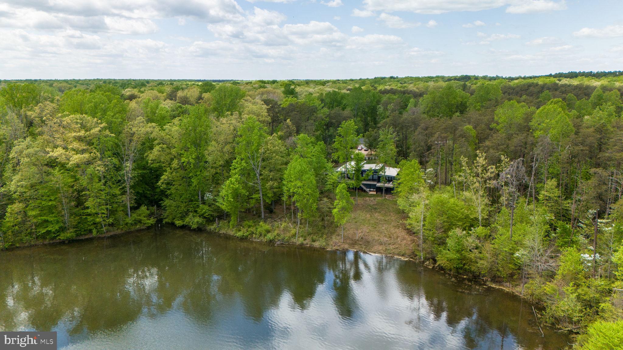 BISHOPS MANOR - Residential