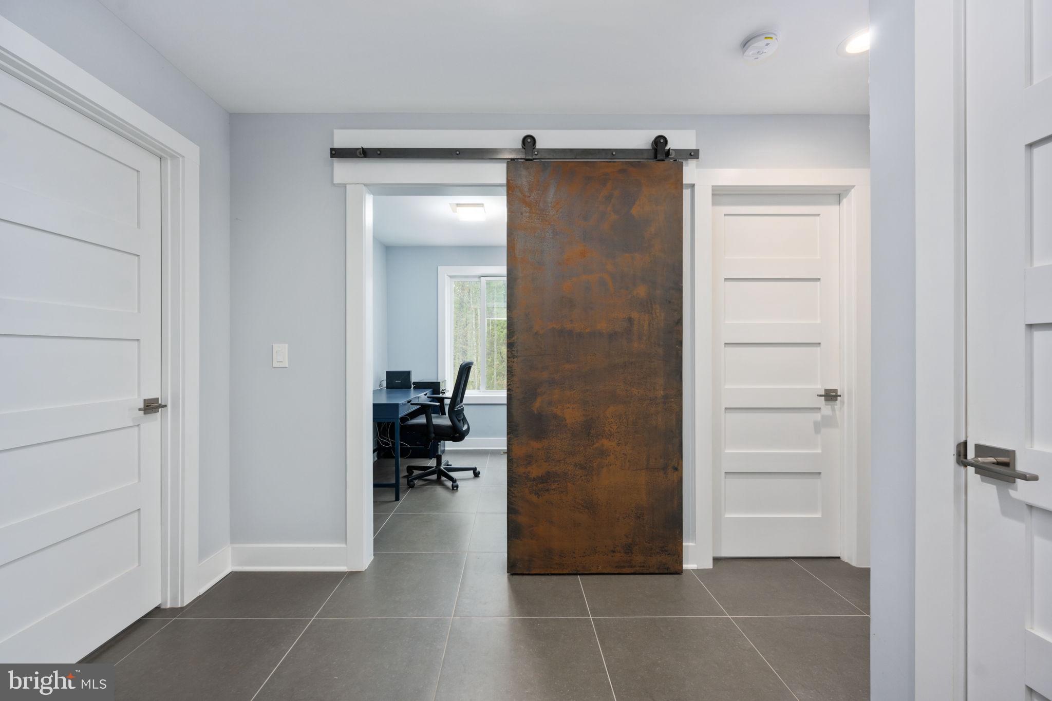 BISHOPS MANOR - Residential