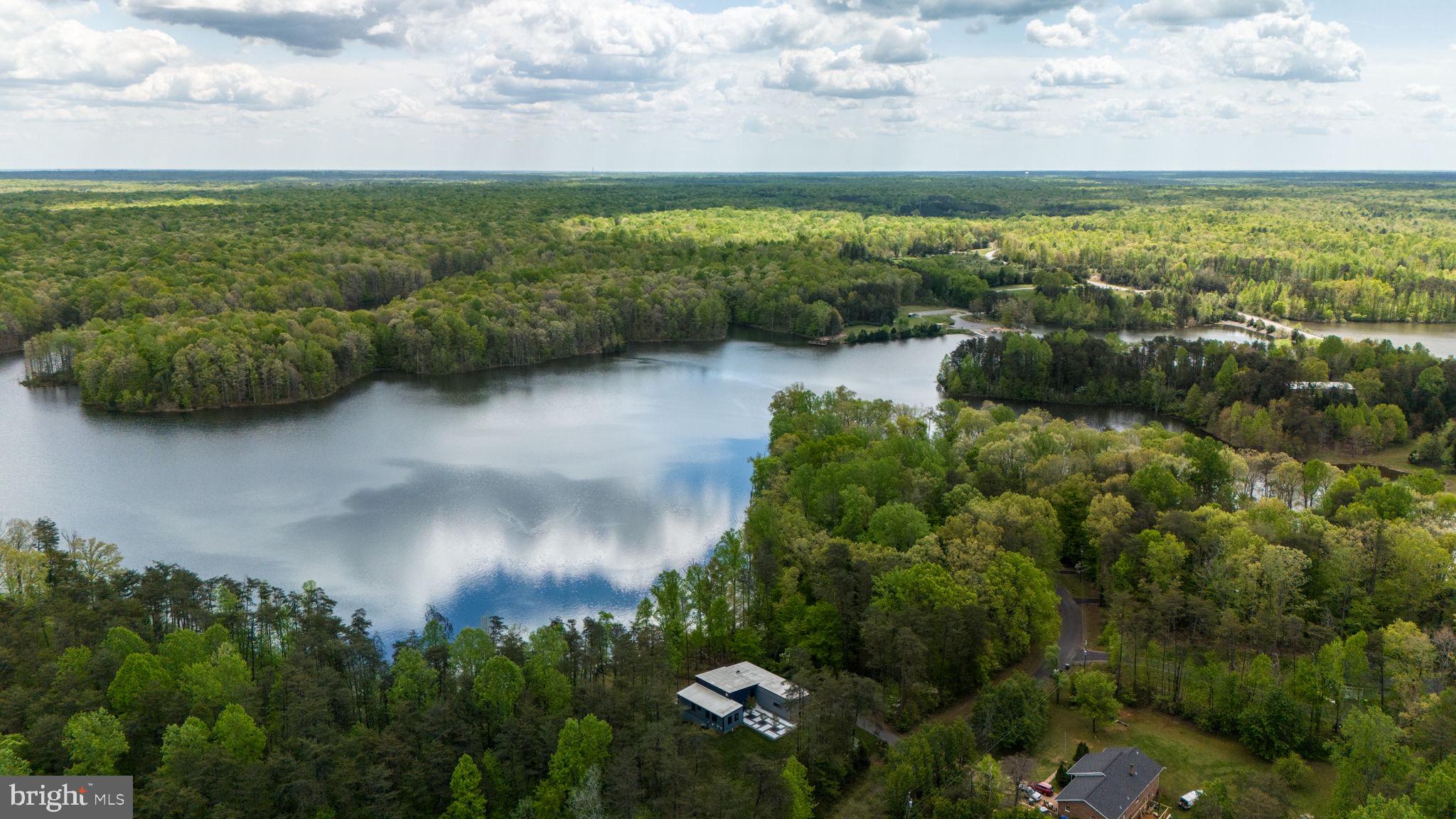 BISHOPS MANOR - Residential