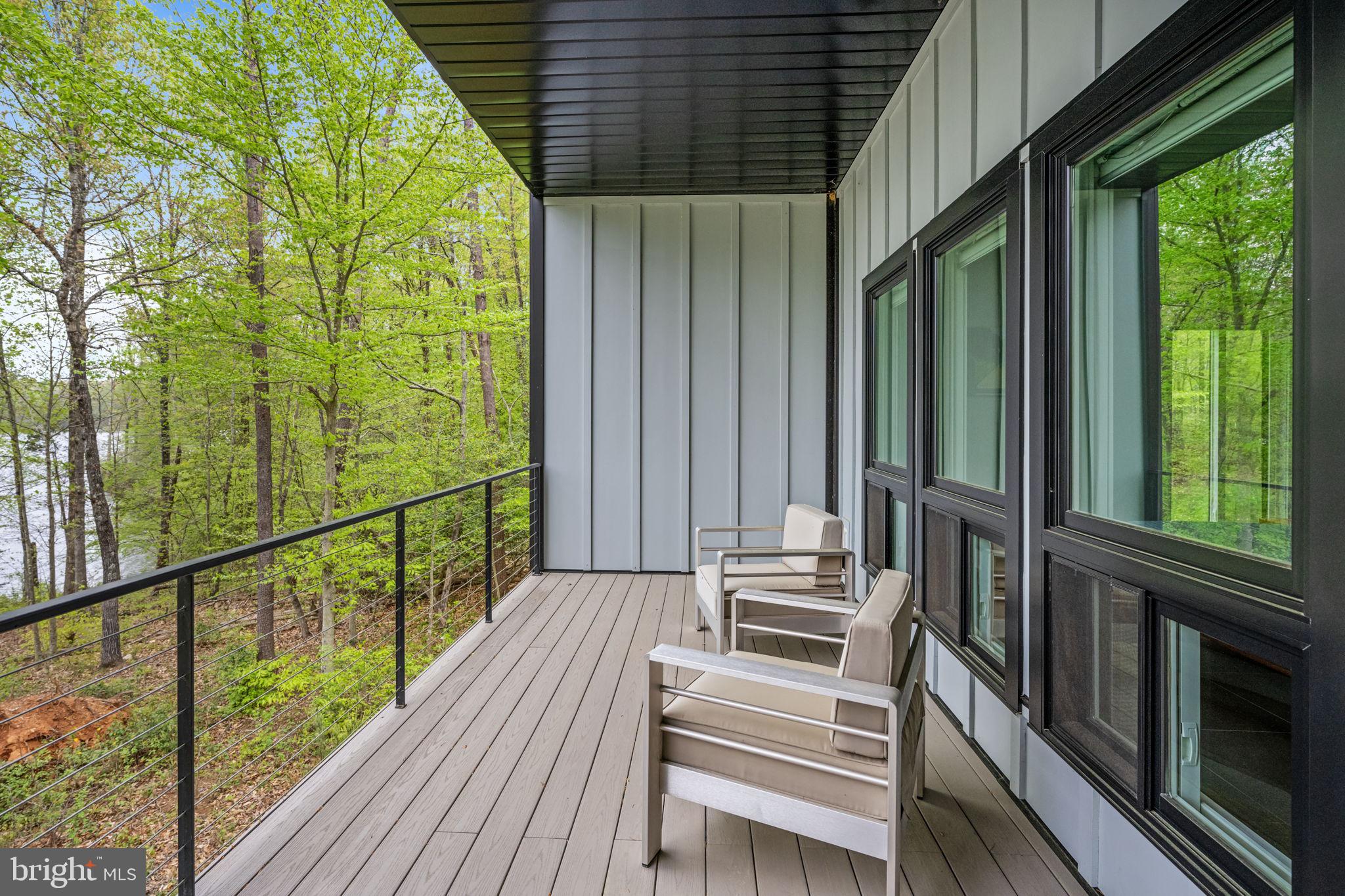 BISHOPS MANOR - Residential