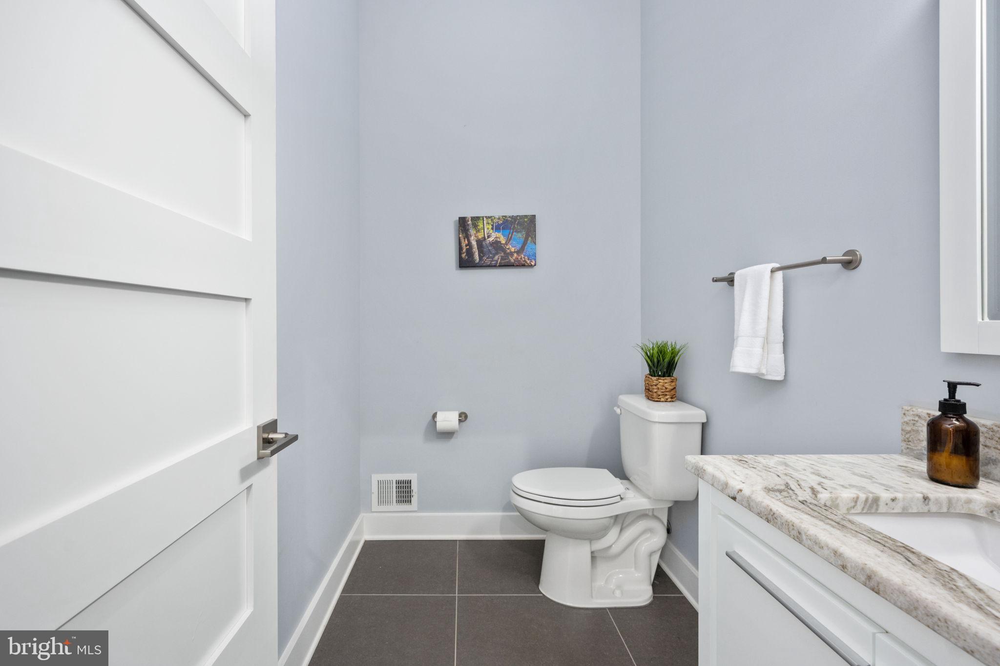 BISHOPS MANOR - Residential