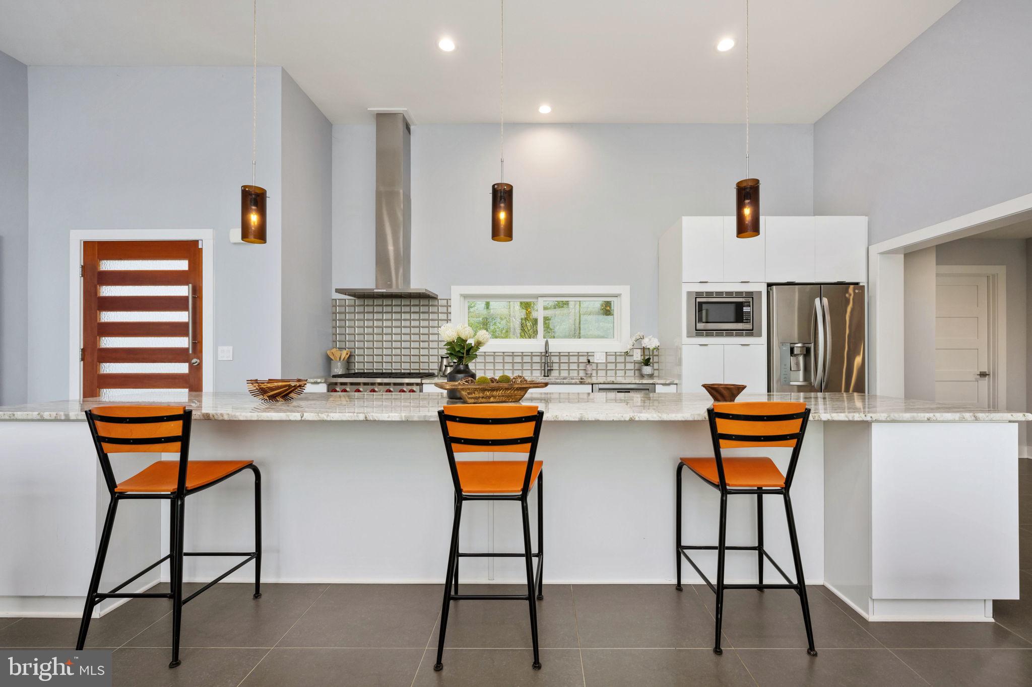 BISHOPS MANOR - Residential