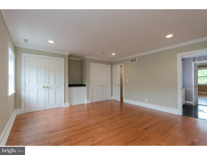 SOCIETY HILL - Residential