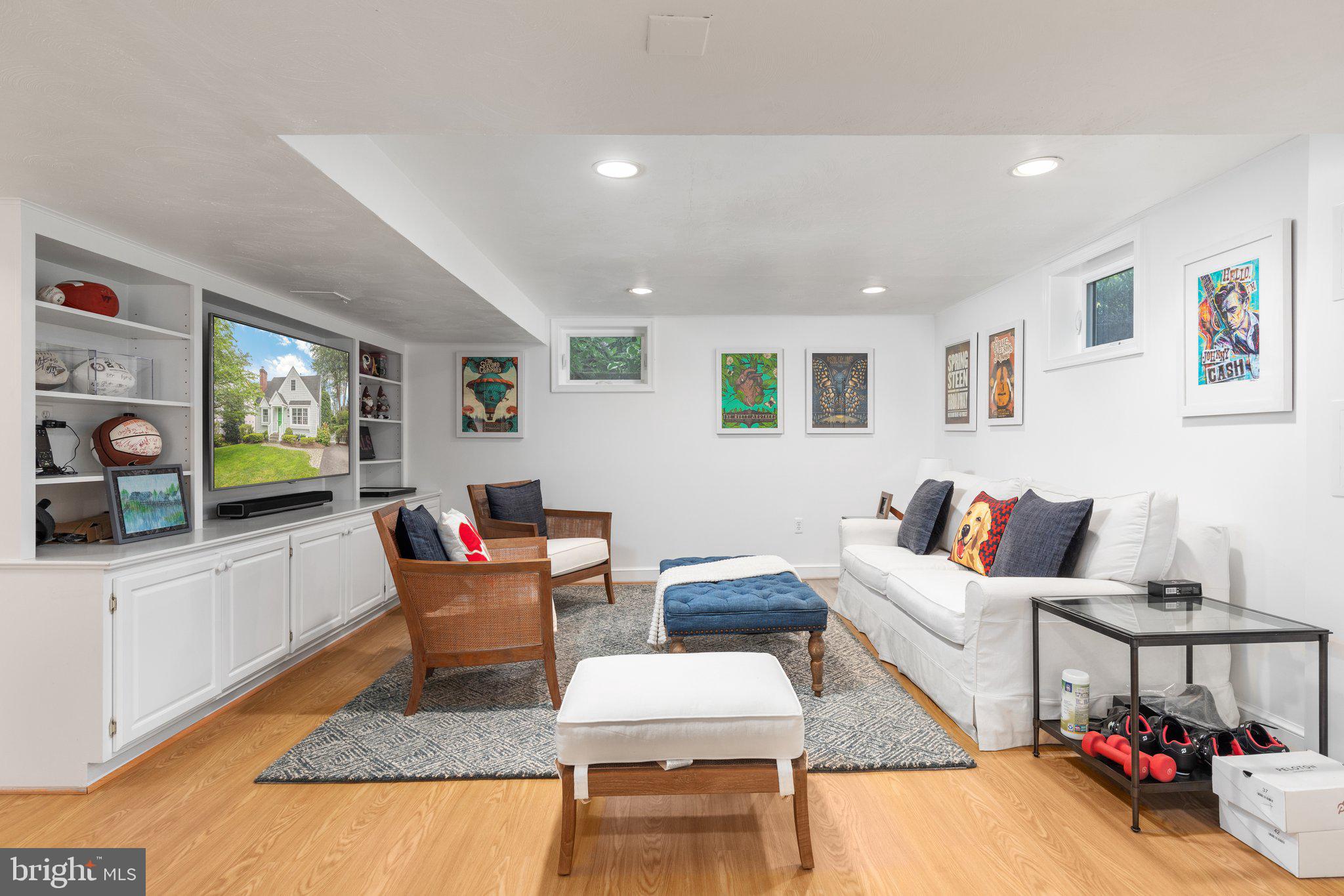 DANIELS - Residential