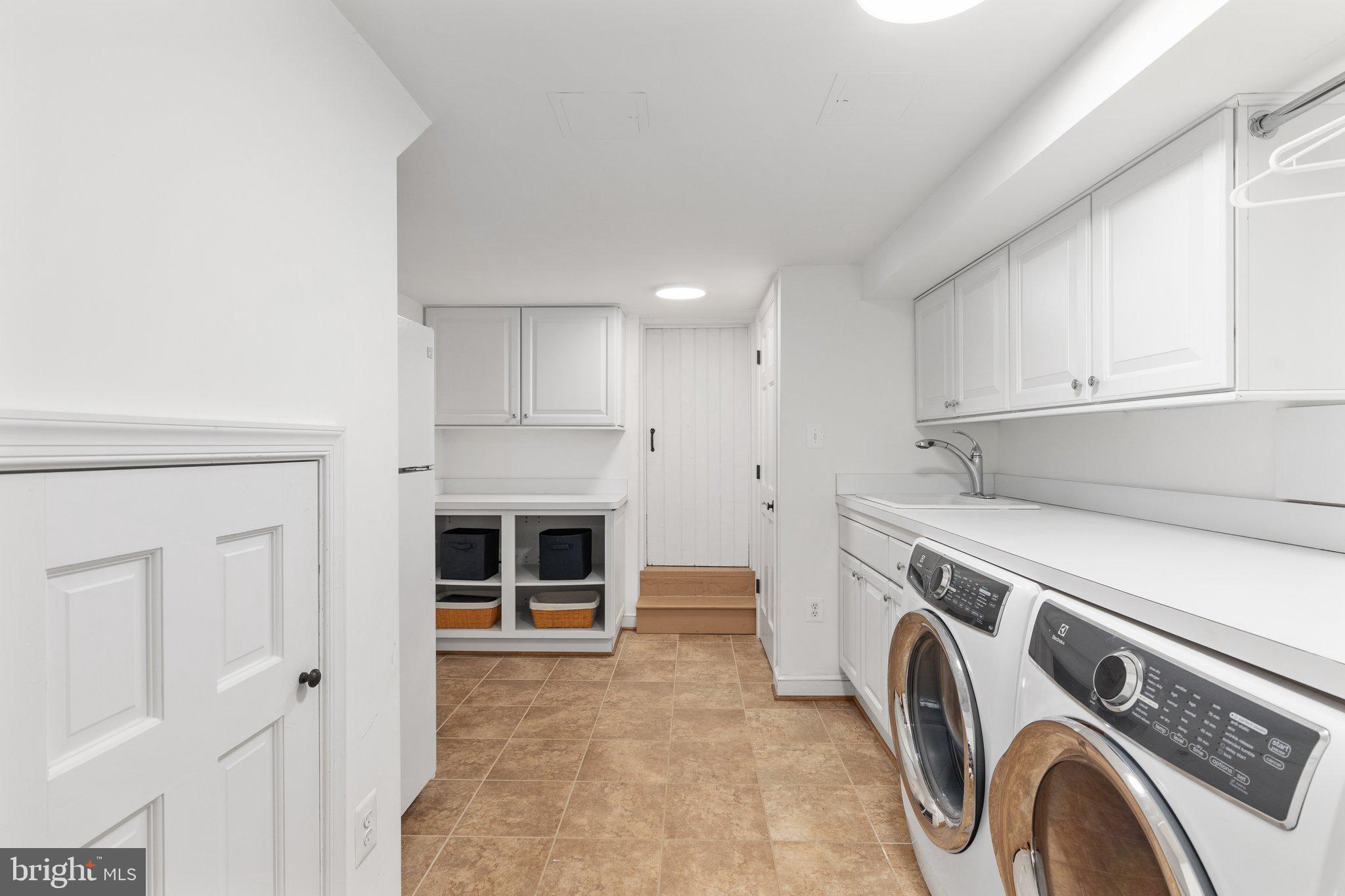 DANIELS - Residential