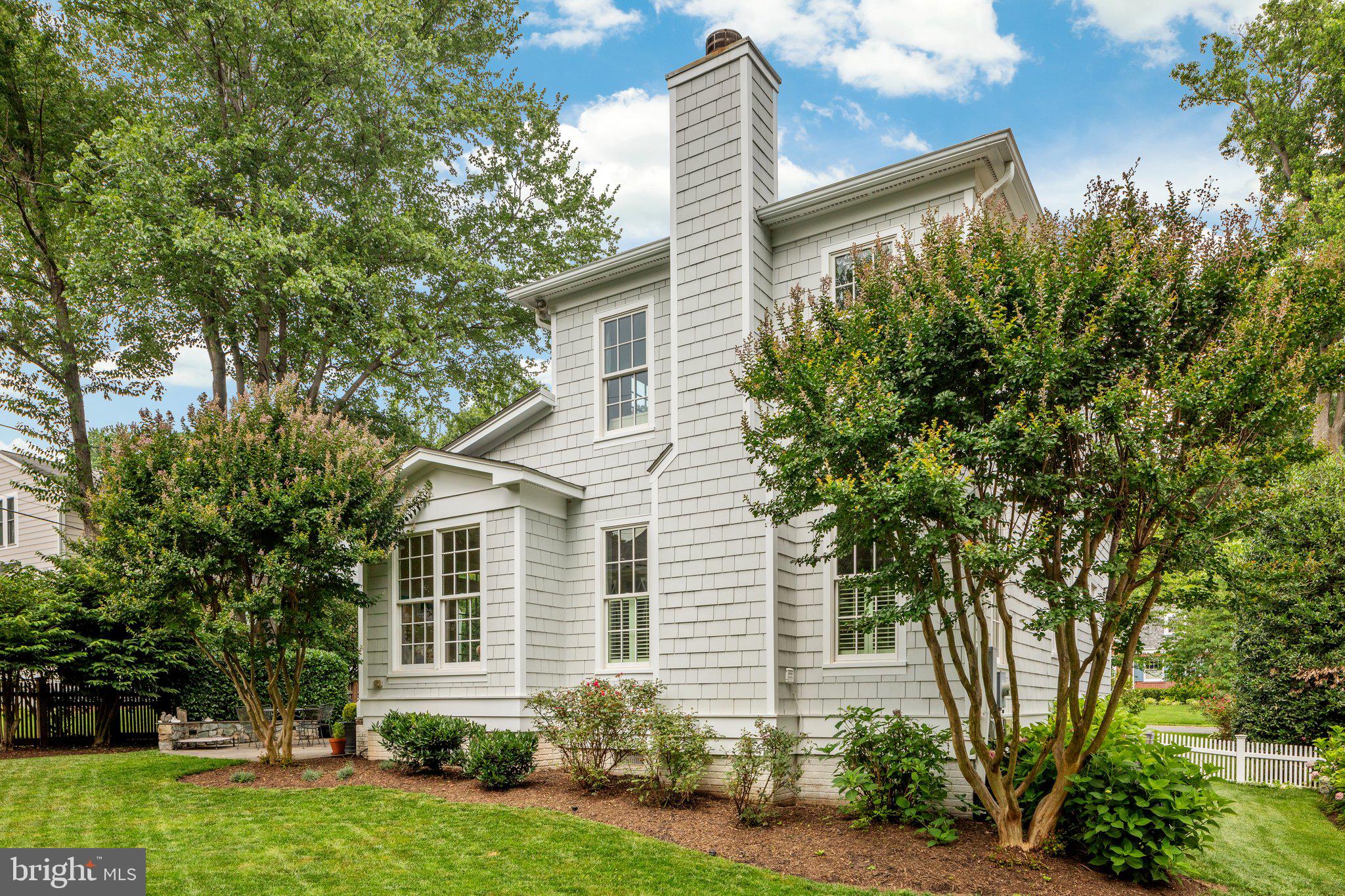 DANIELS - Residential