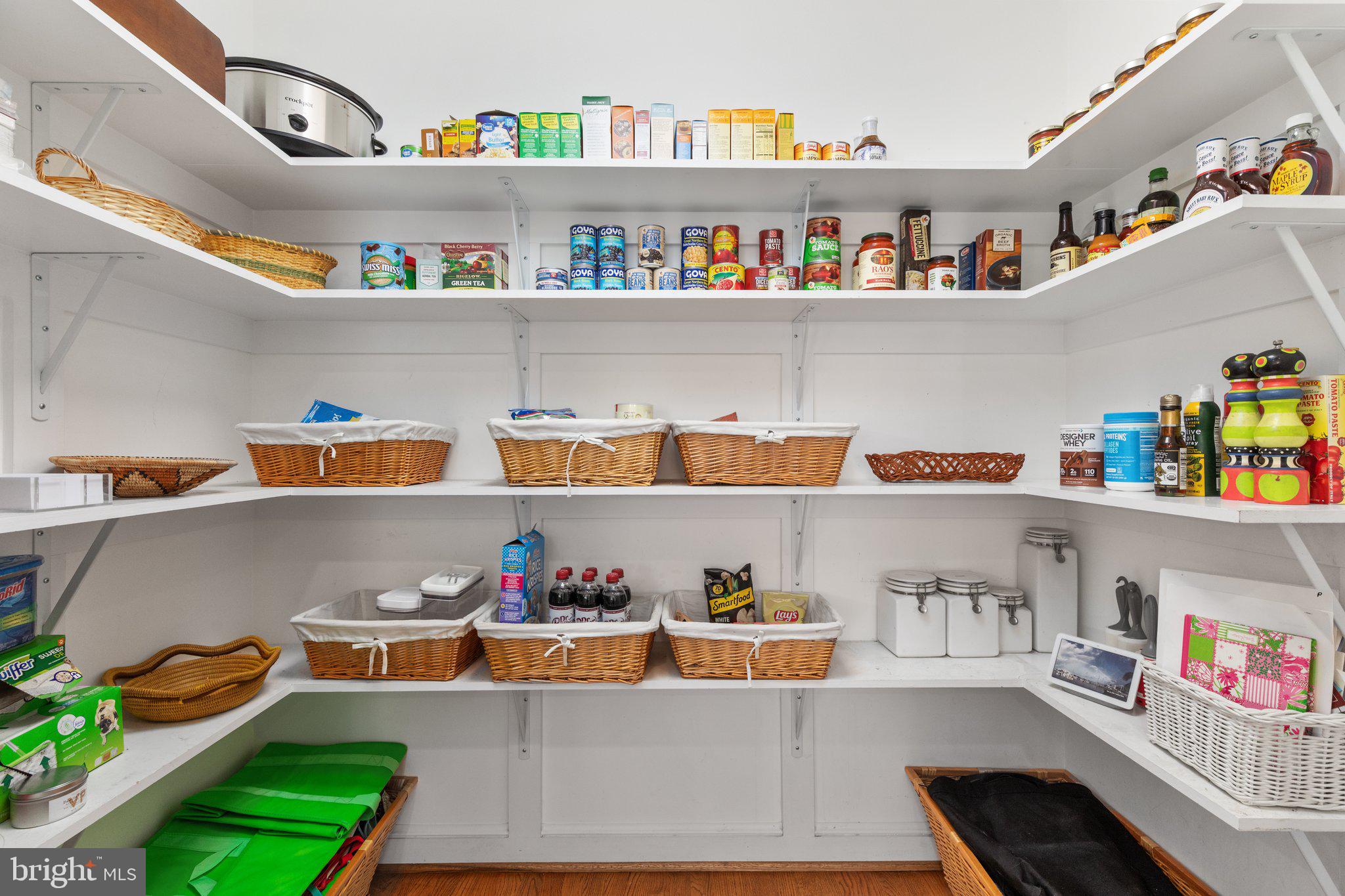 DANIELS - Residential