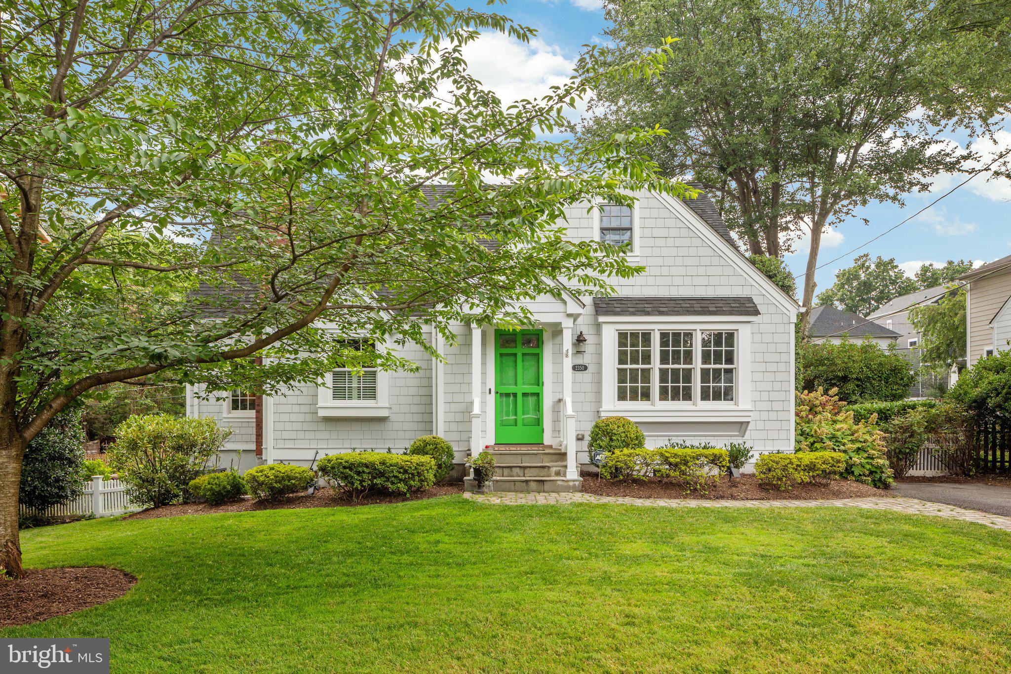 DANIELS - Residential