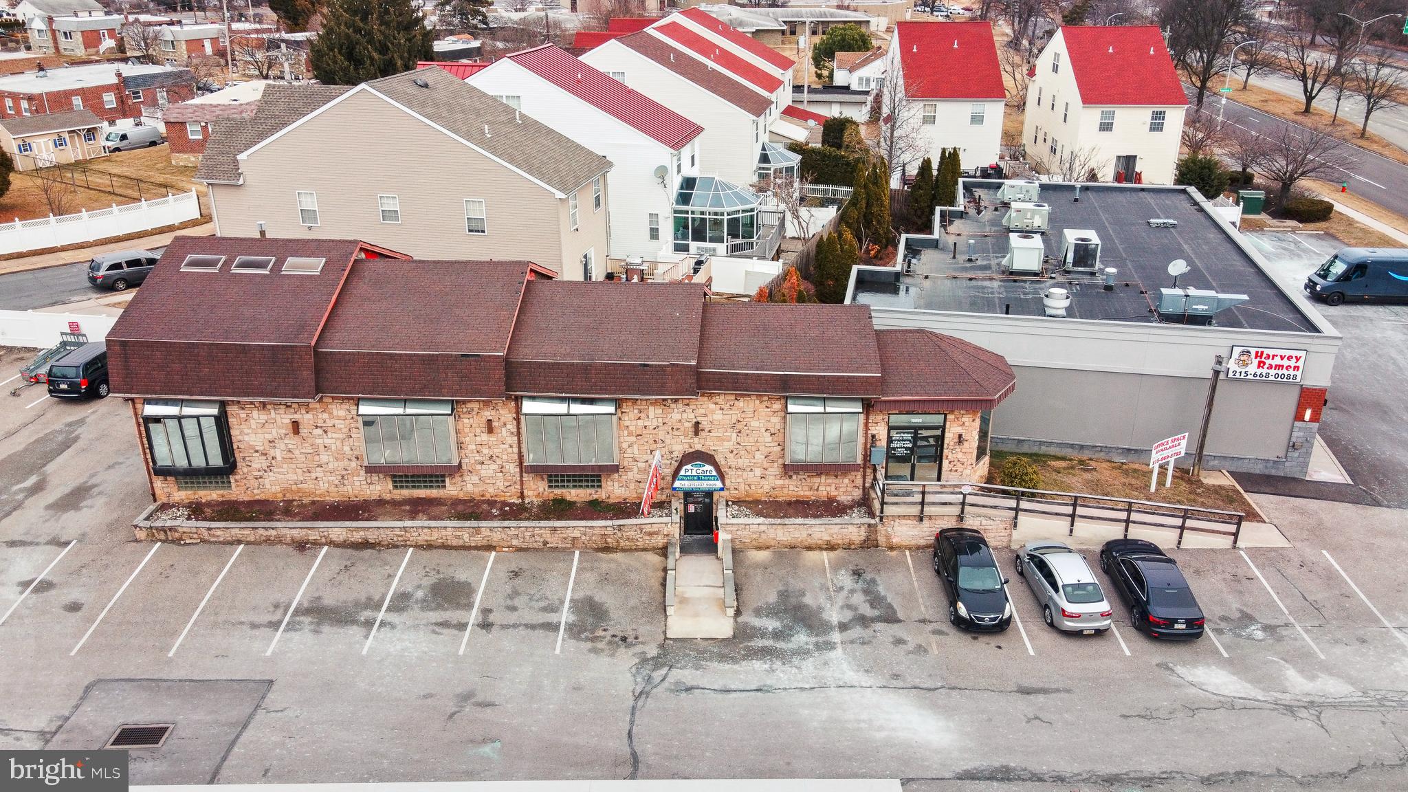 PHILADELPHIA (NORTHEAST) - Commercial Sale