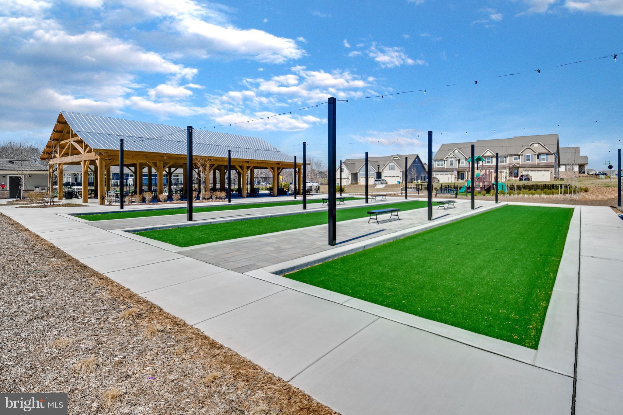 URBANA - Residential