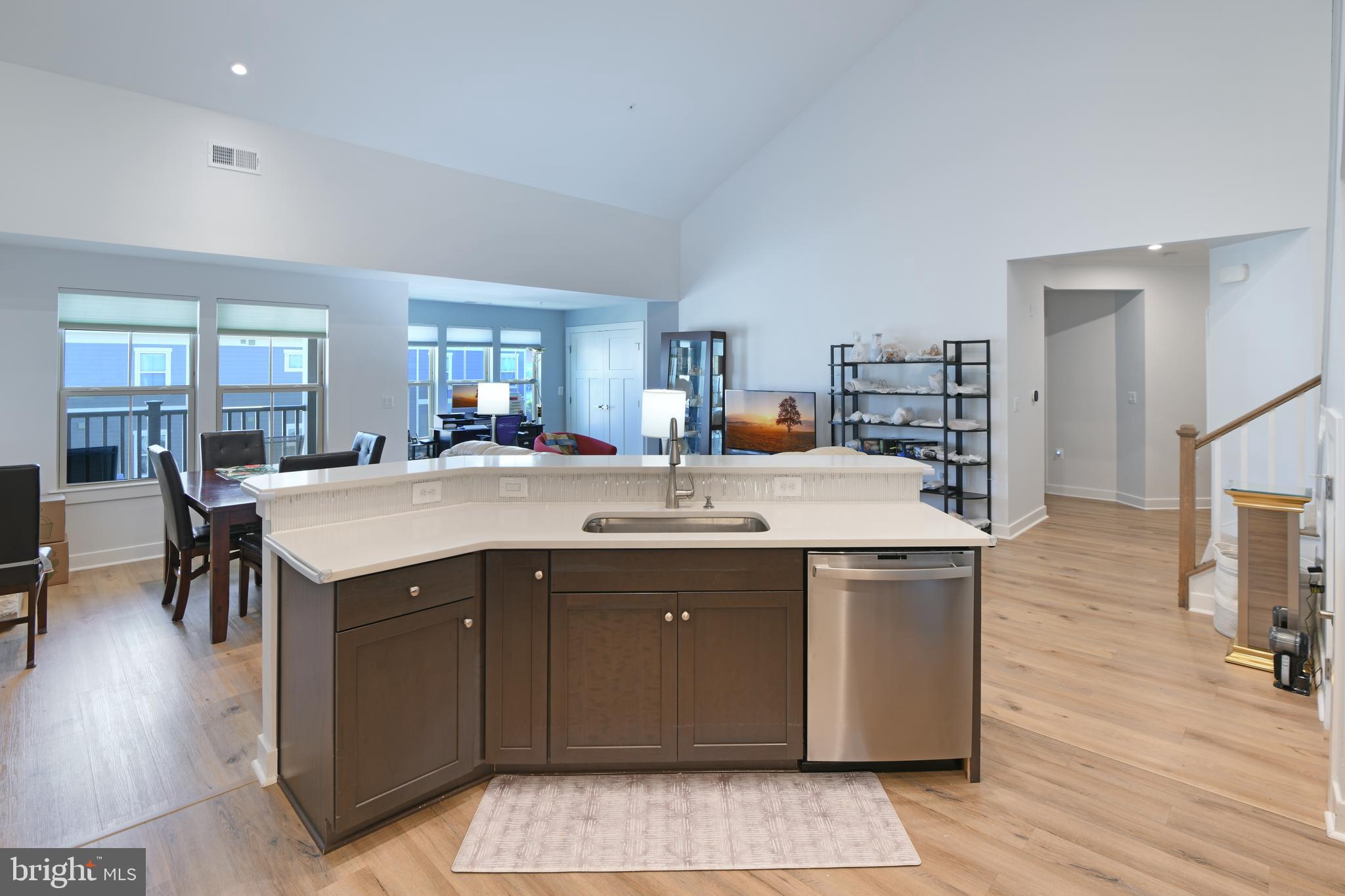 3412 ANGELICA WAY 402
