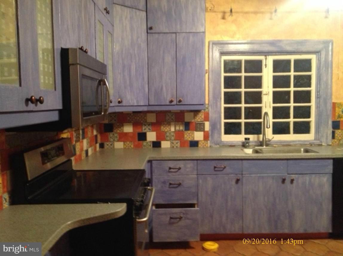 ROLAND PARK - Residential