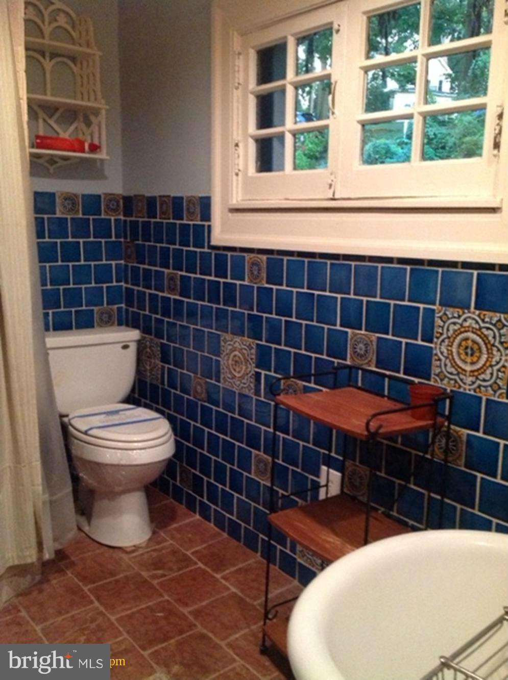 ROLAND PARK - Residential