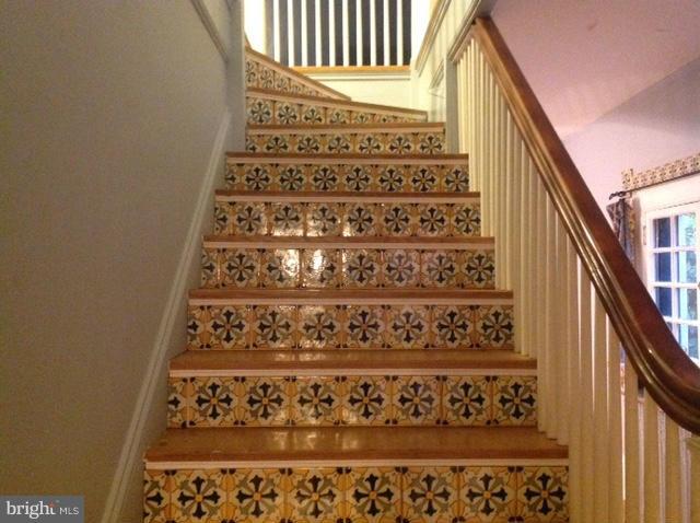 ROLAND PARK - Residential