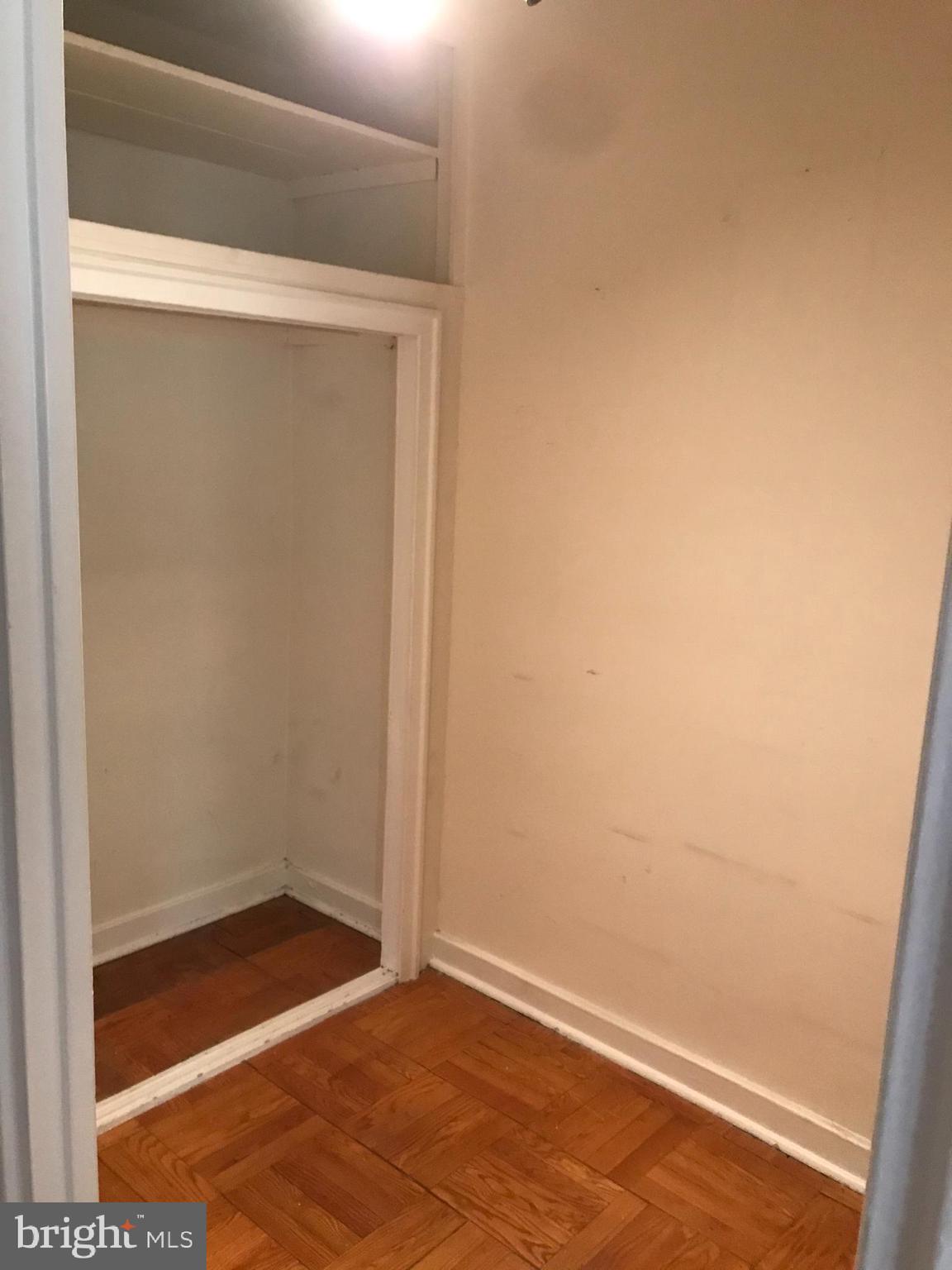 ART MUSEUM AREA - Residential Lease