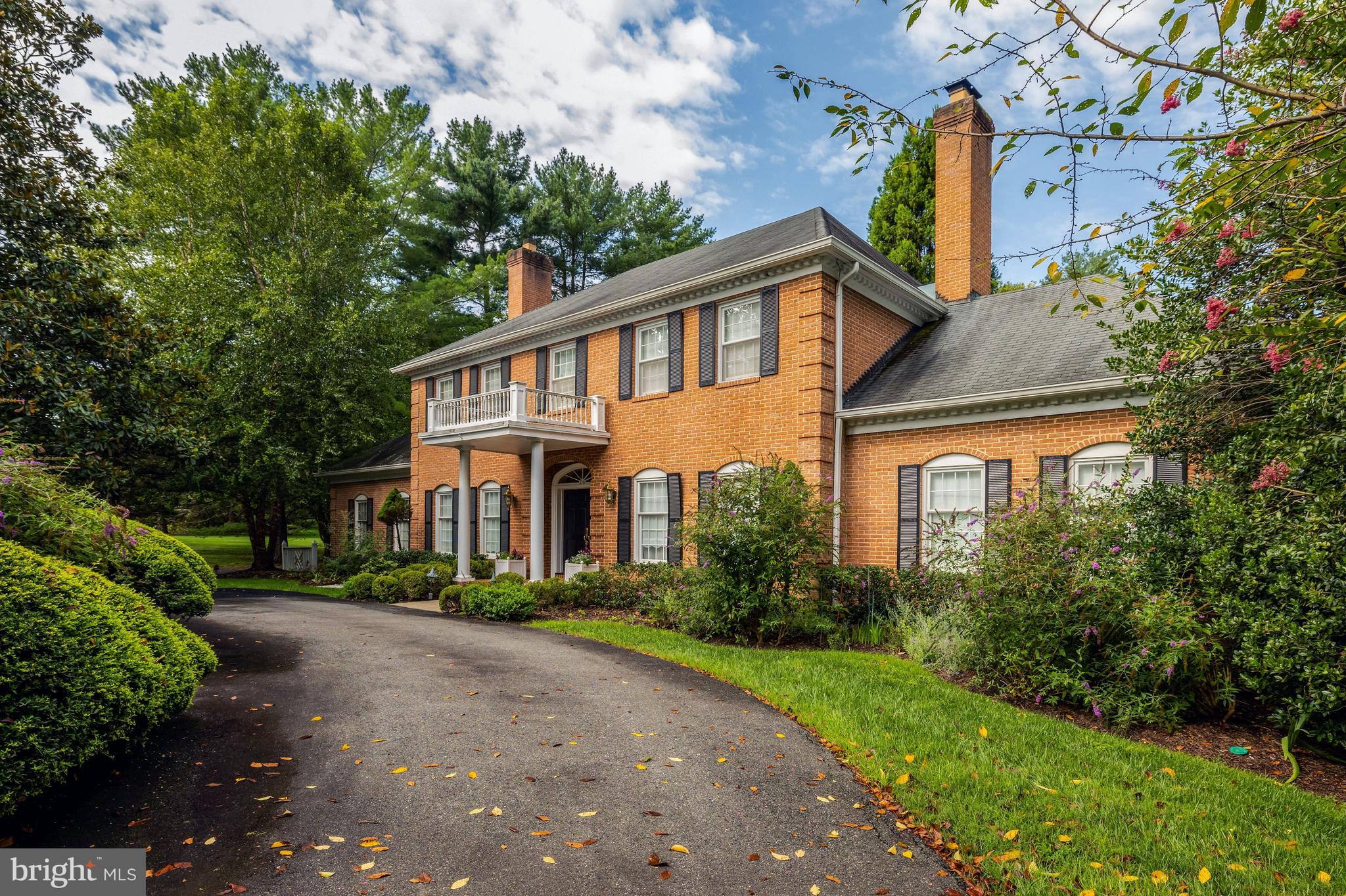 216 RIVER PARK DRIVE