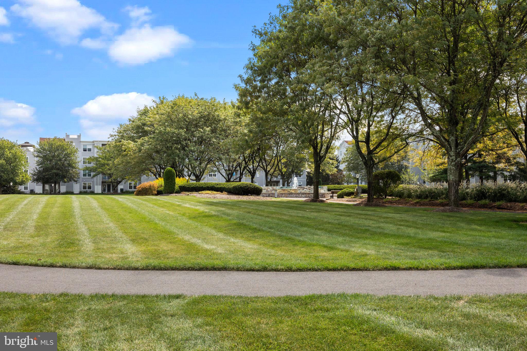 CENTENNIAL STATION - Residential