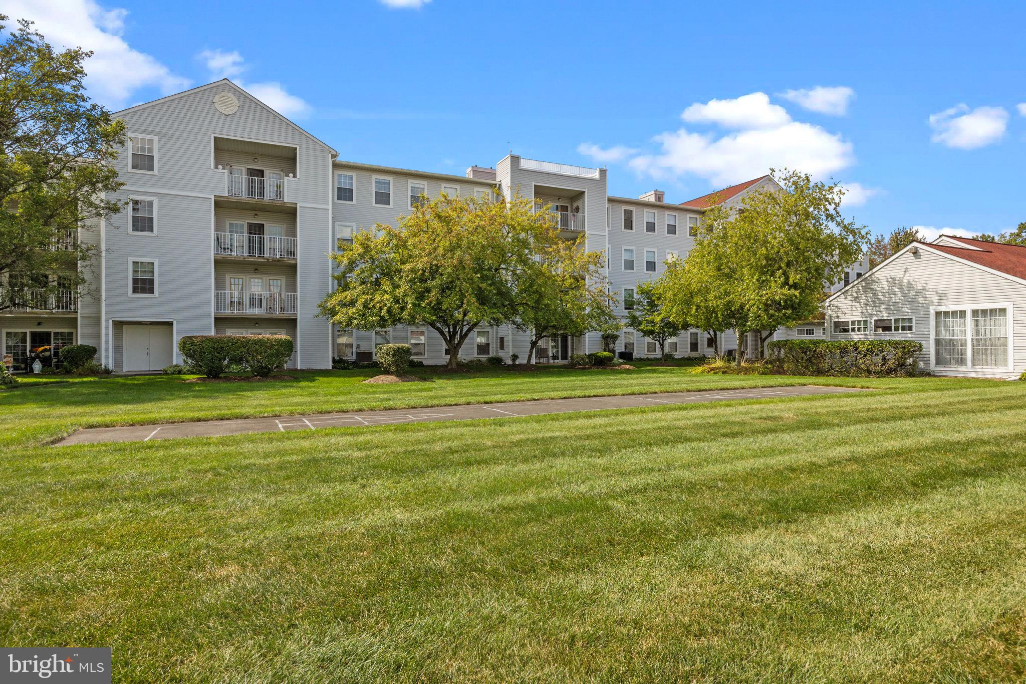 CENTENNIAL STATION - Residential