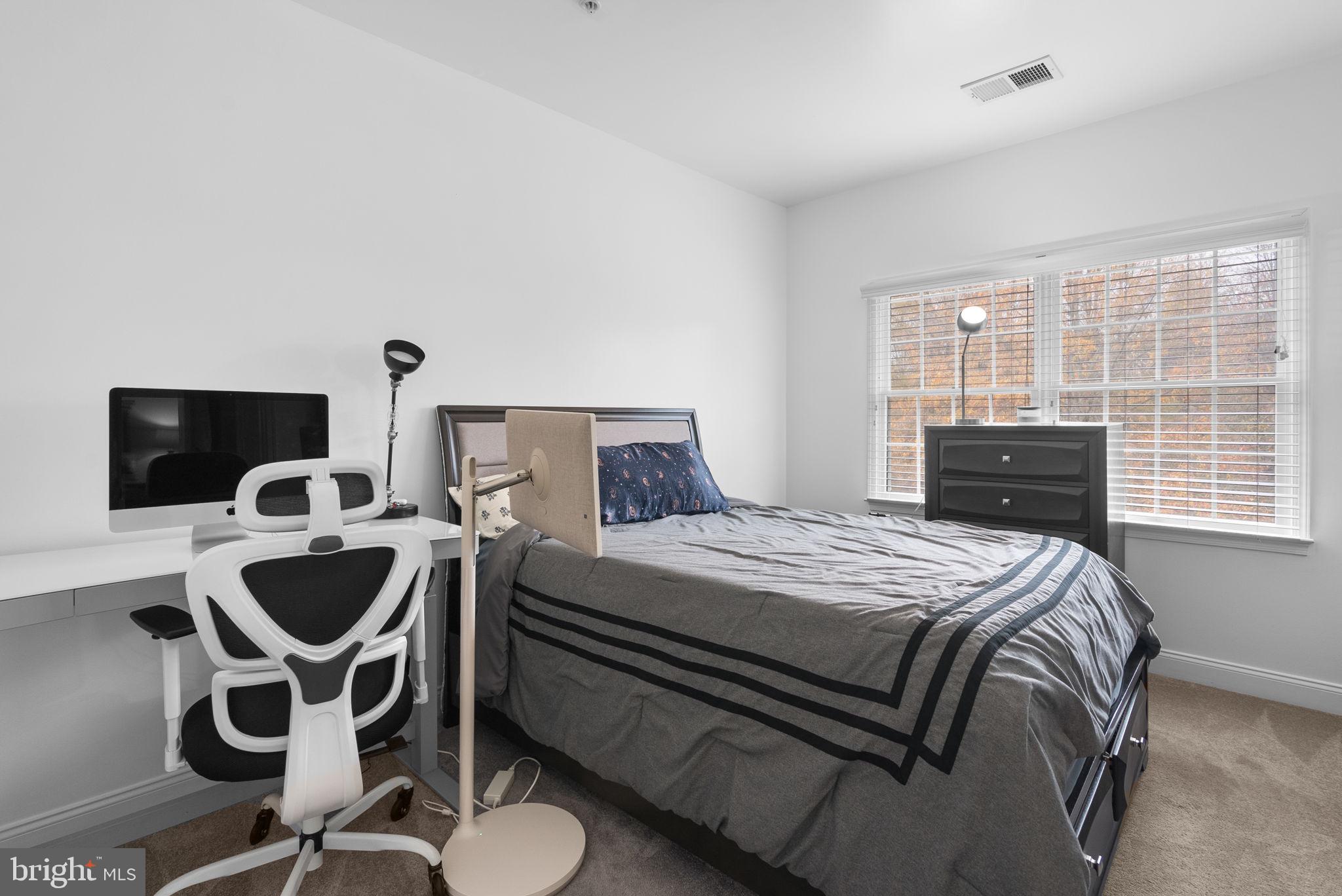 MARLBORO RIDGE-PHASE 1A - Residential