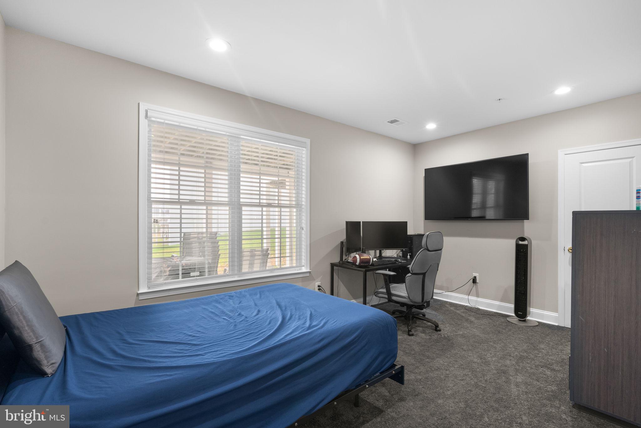 MARLBORO RIDGE-PHASE 1A - Residential