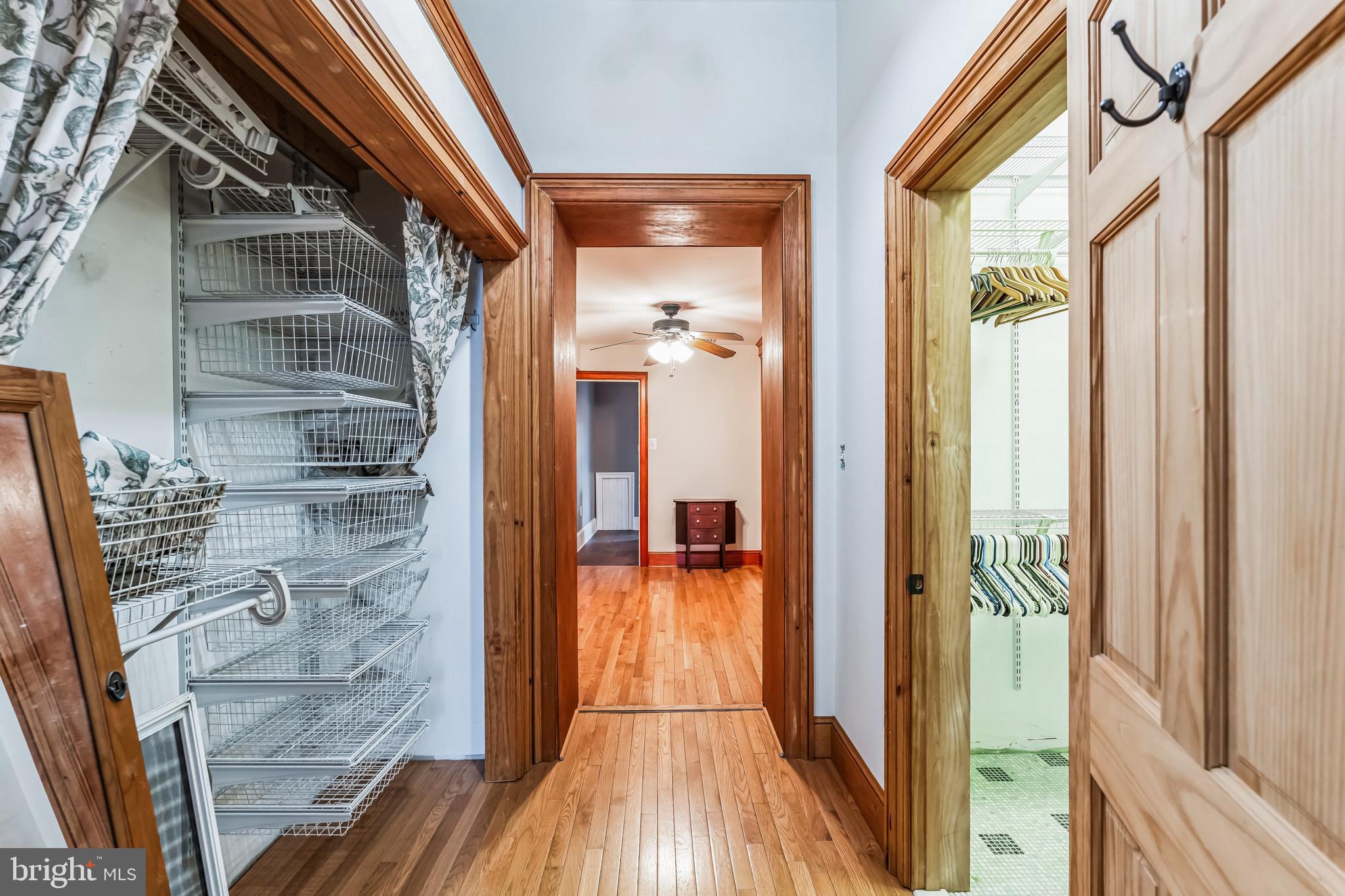 ROXBOROUGH - Residential