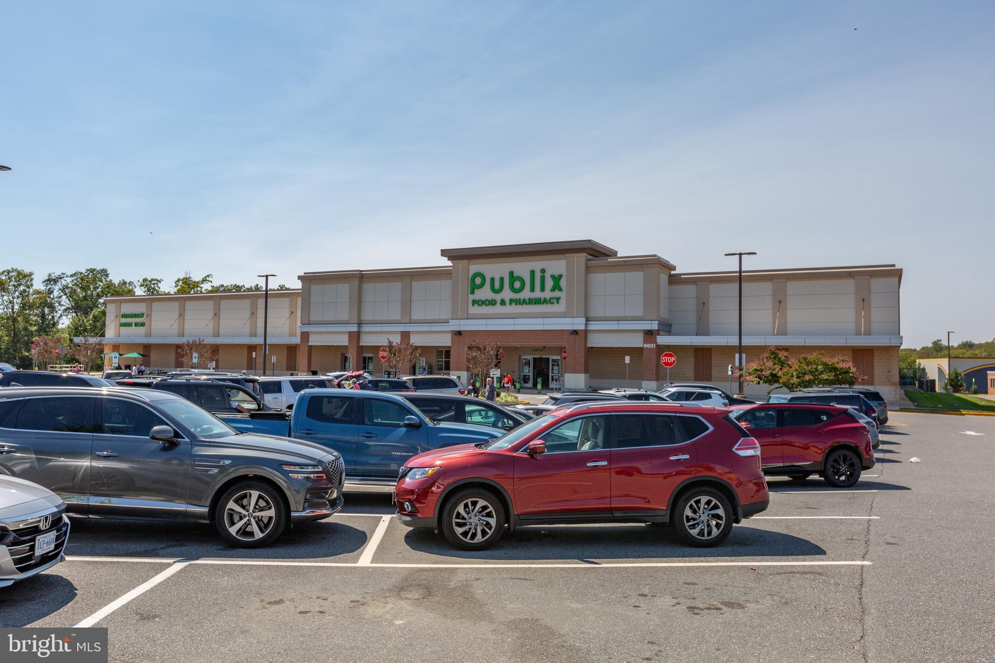 ALEXANDER'S CROSSING - Residential