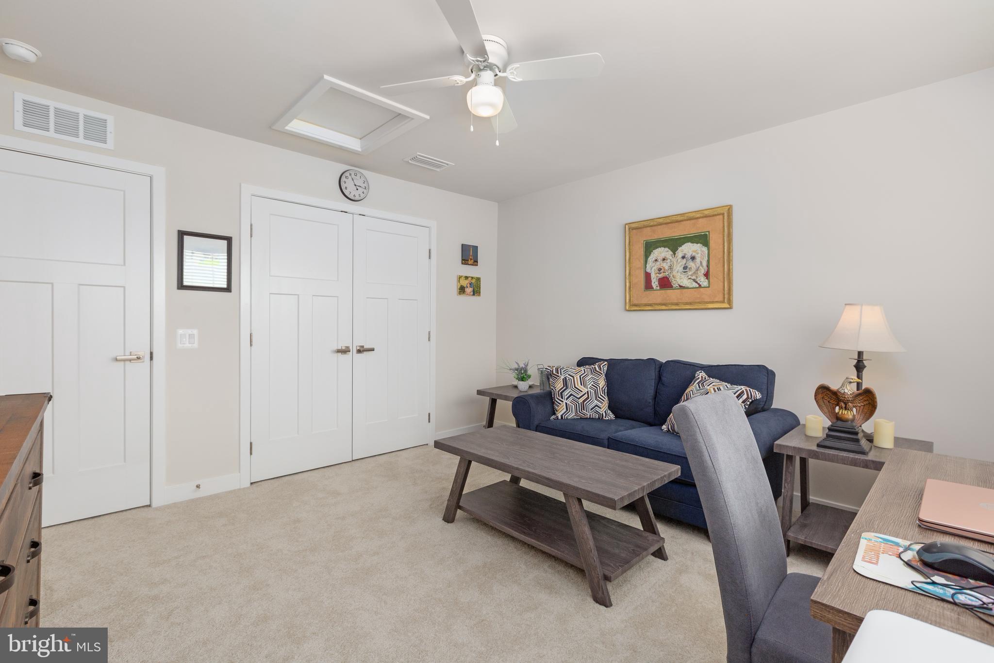 ALEXANDER'S CROSSING - Residential