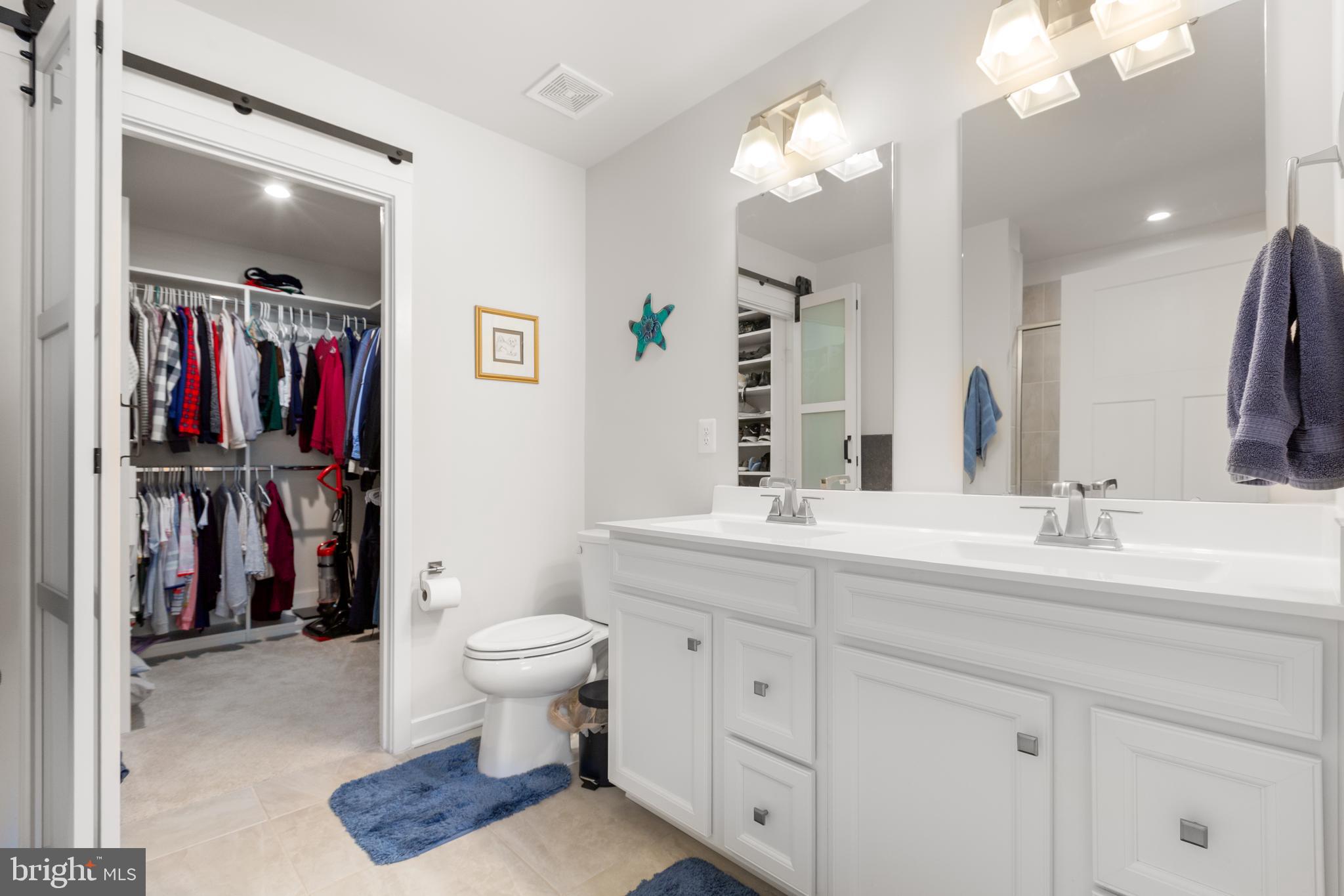 ALEXANDER'S CROSSING - Residential