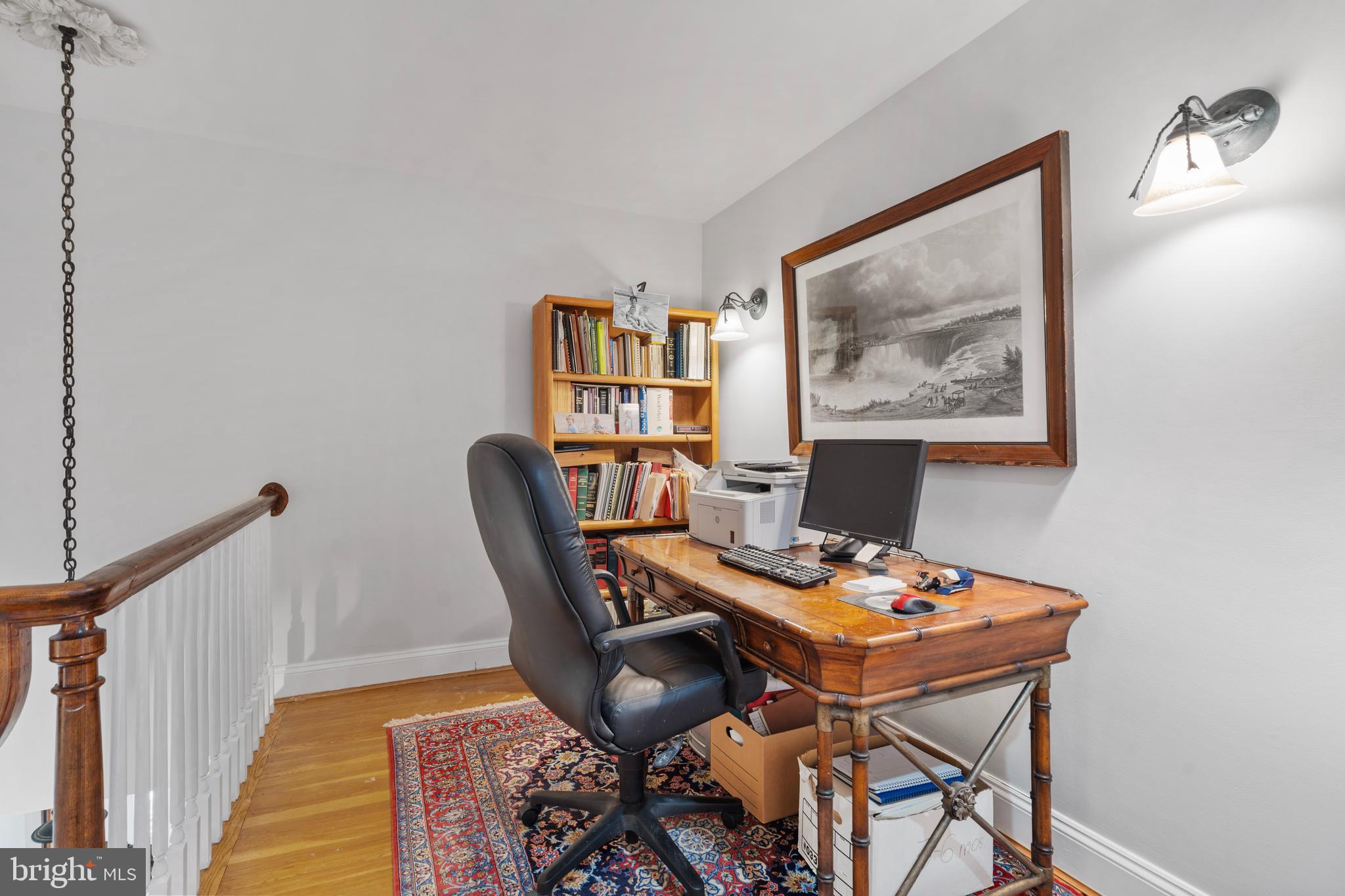 COUNTRY CLUB HILLS - Residential