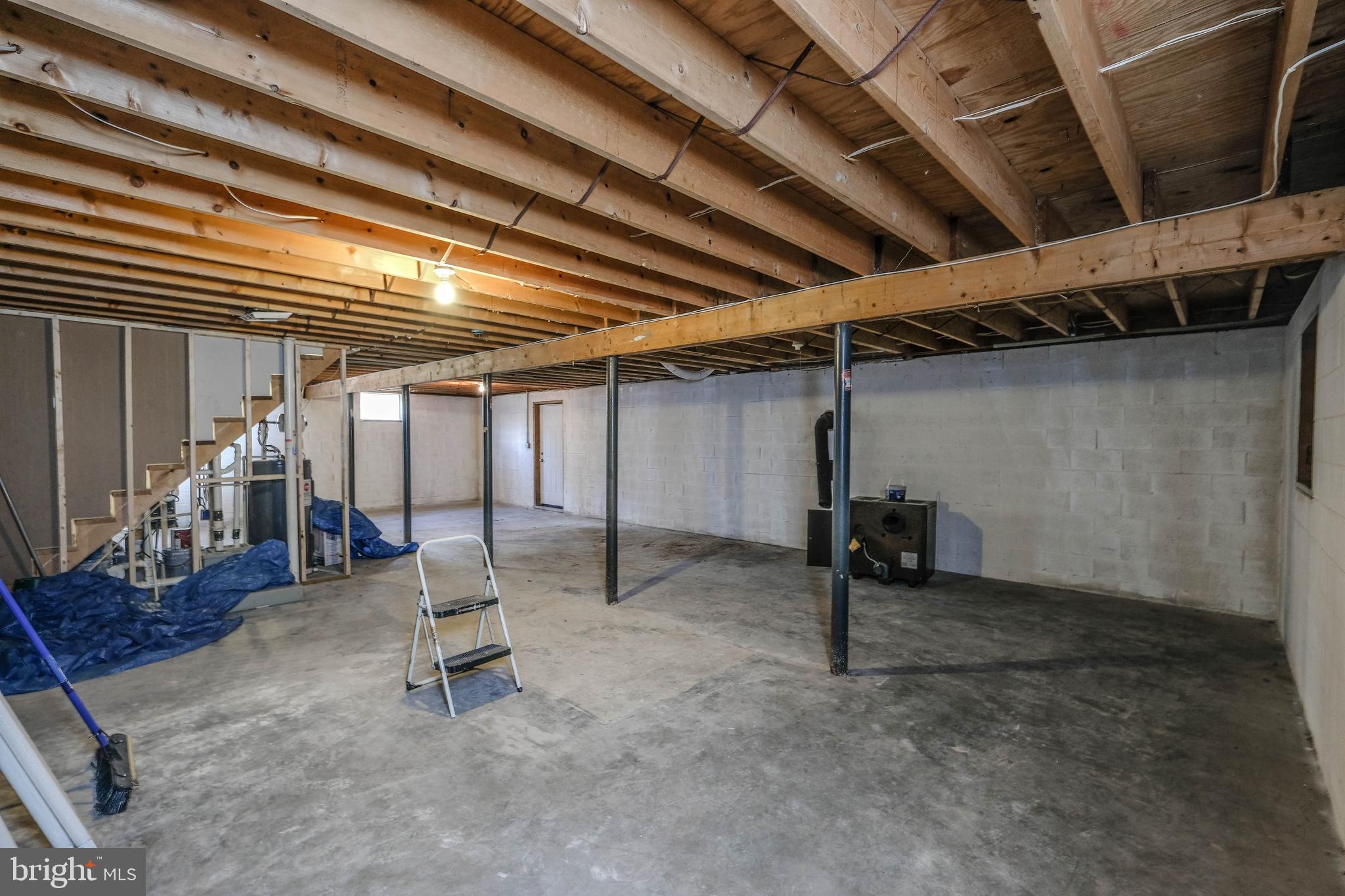 LAKE HOLIDAY ESTATES - Residential