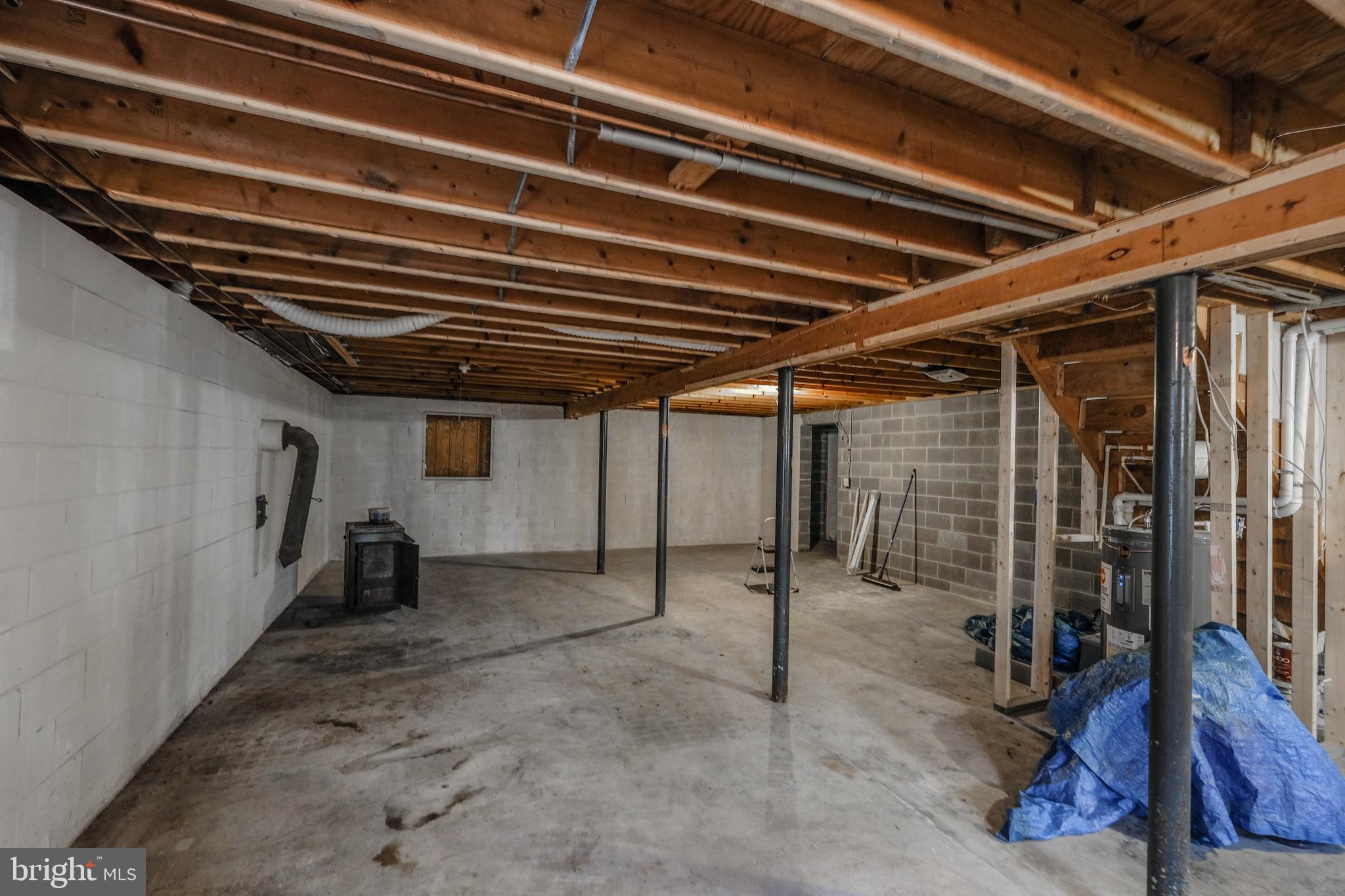 LAKE HOLIDAY ESTATES - Residential