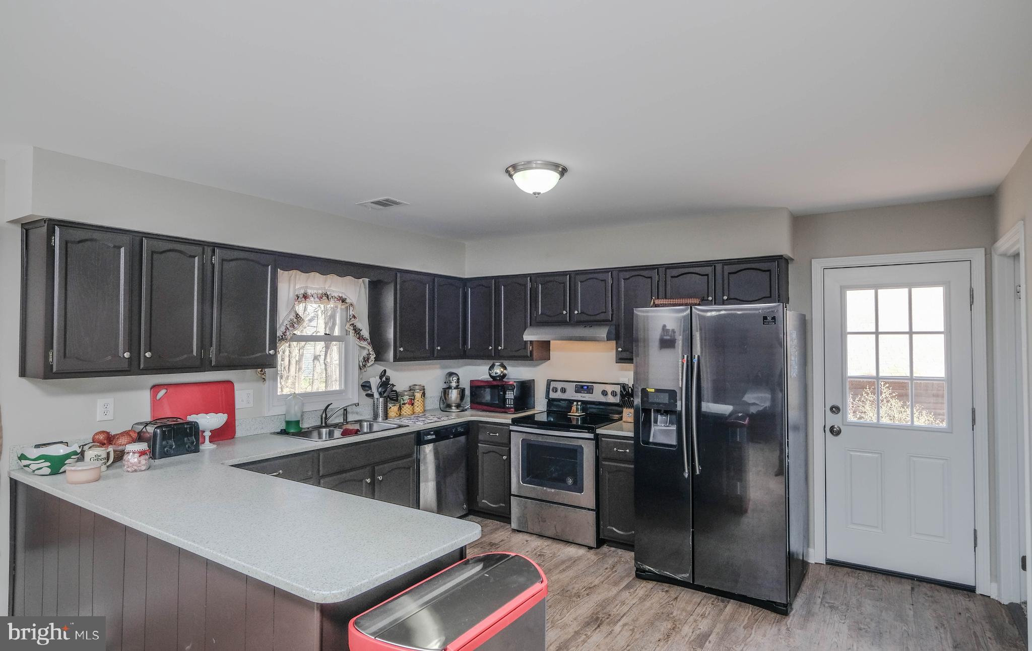 LAKE HOLIDAY ESTATES - Residential