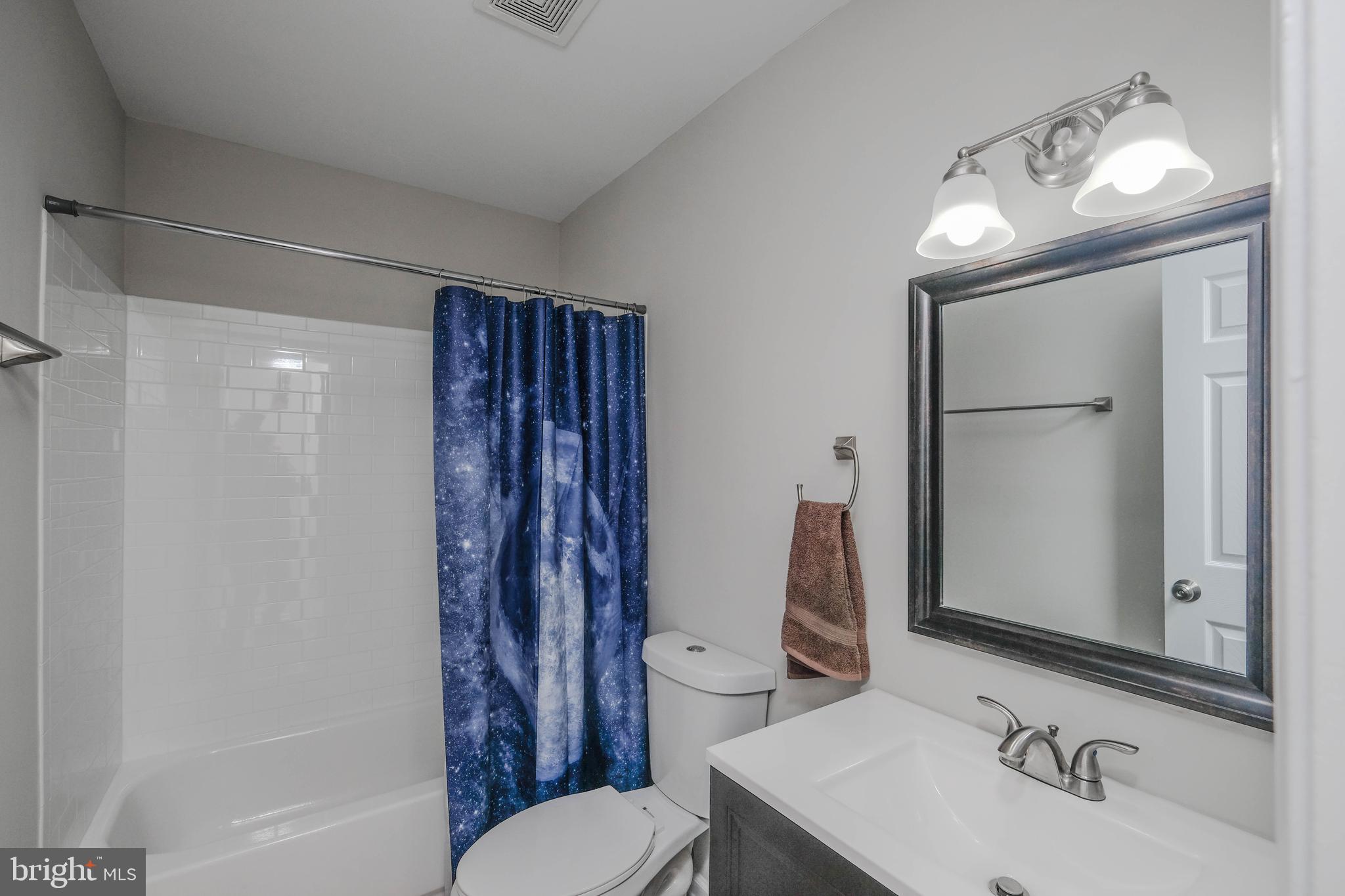 LAKE HOLIDAY ESTATES - Residential