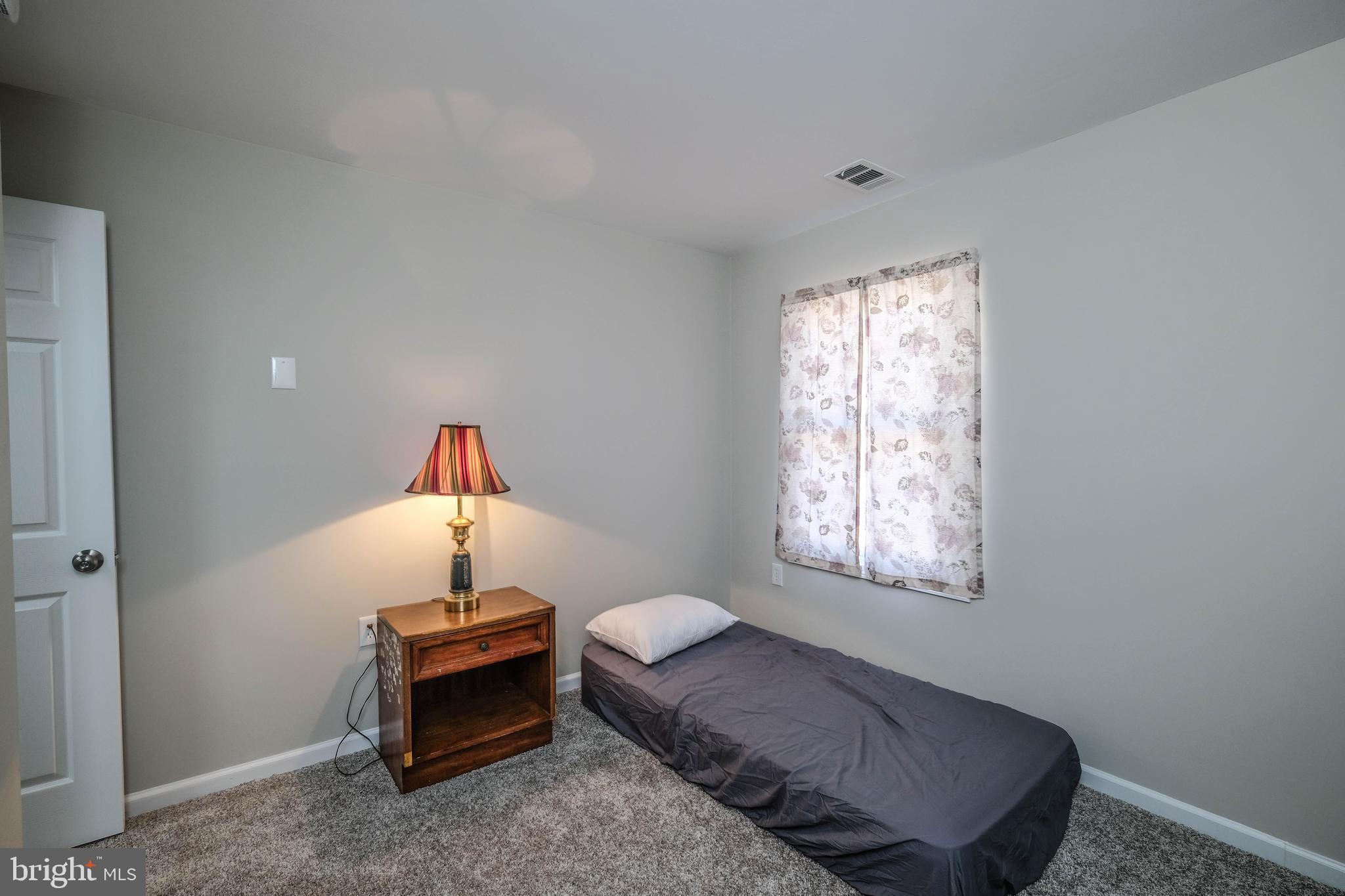 LAKE HOLIDAY ESTATES - Residential