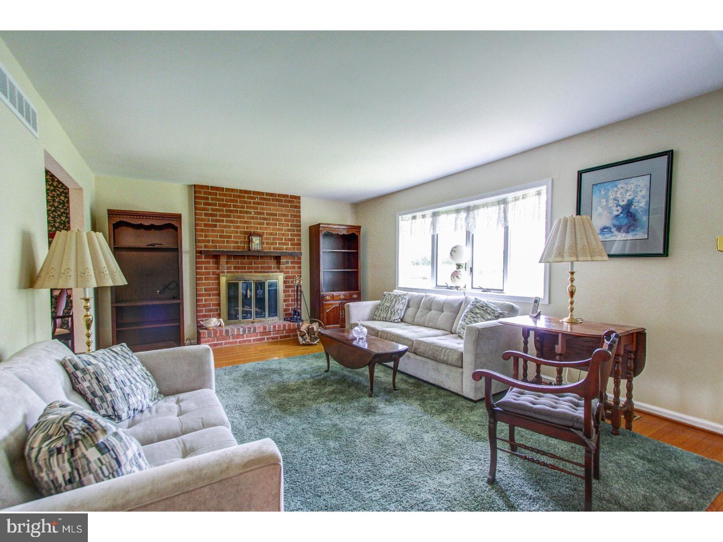 ROCKY MDWS - Residential