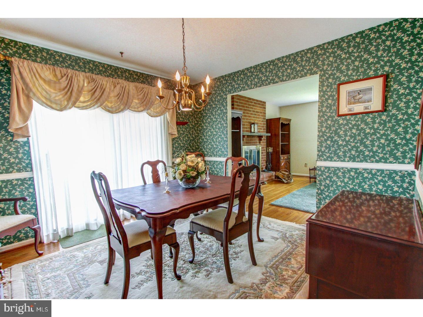 ROCKY MDWS - Residential