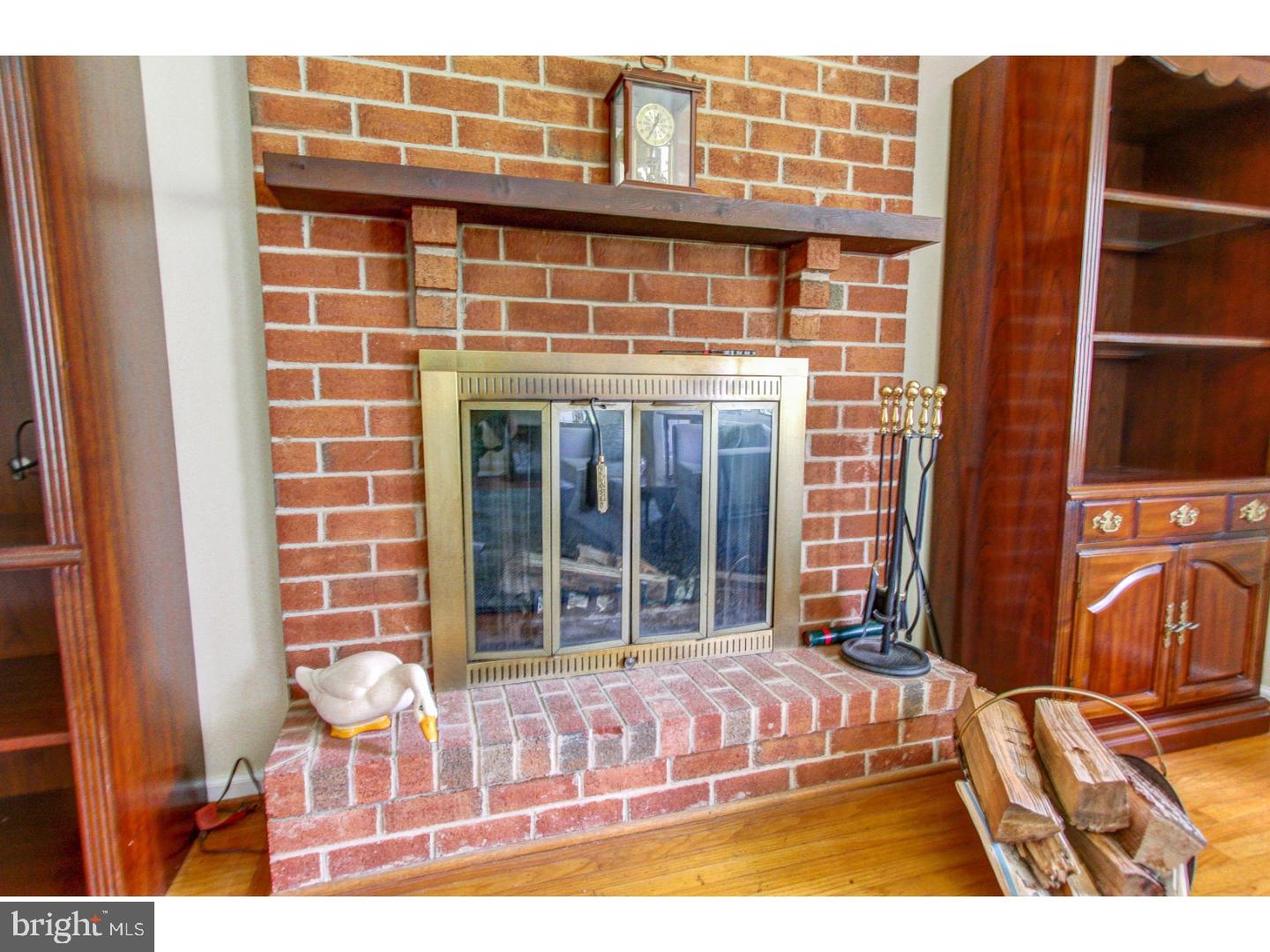 ROCKY MDWS - Residential